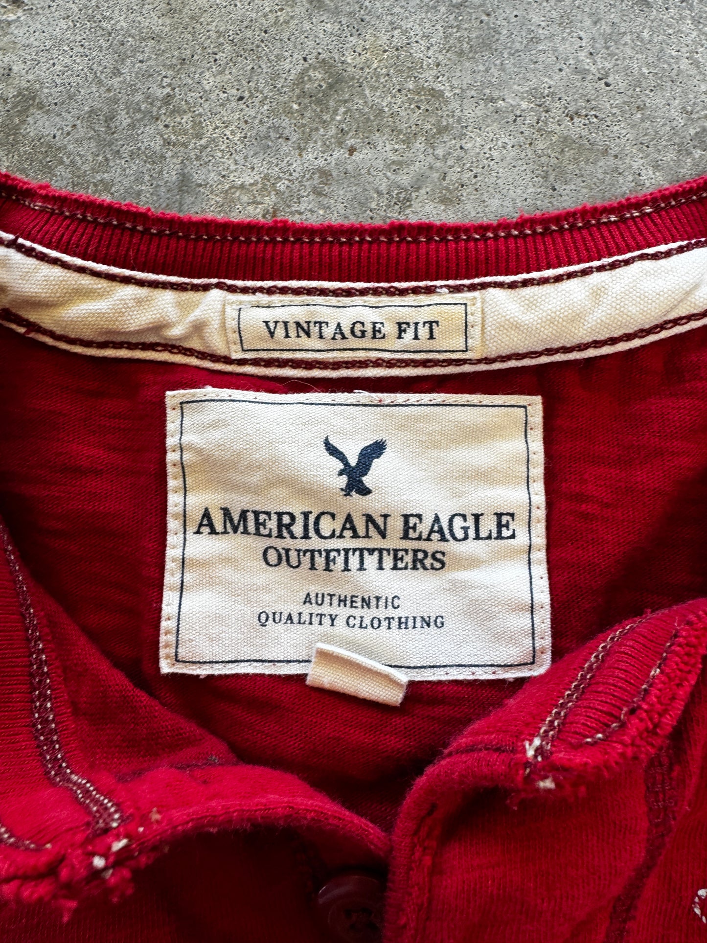 (M) 00s American Eagle Tee