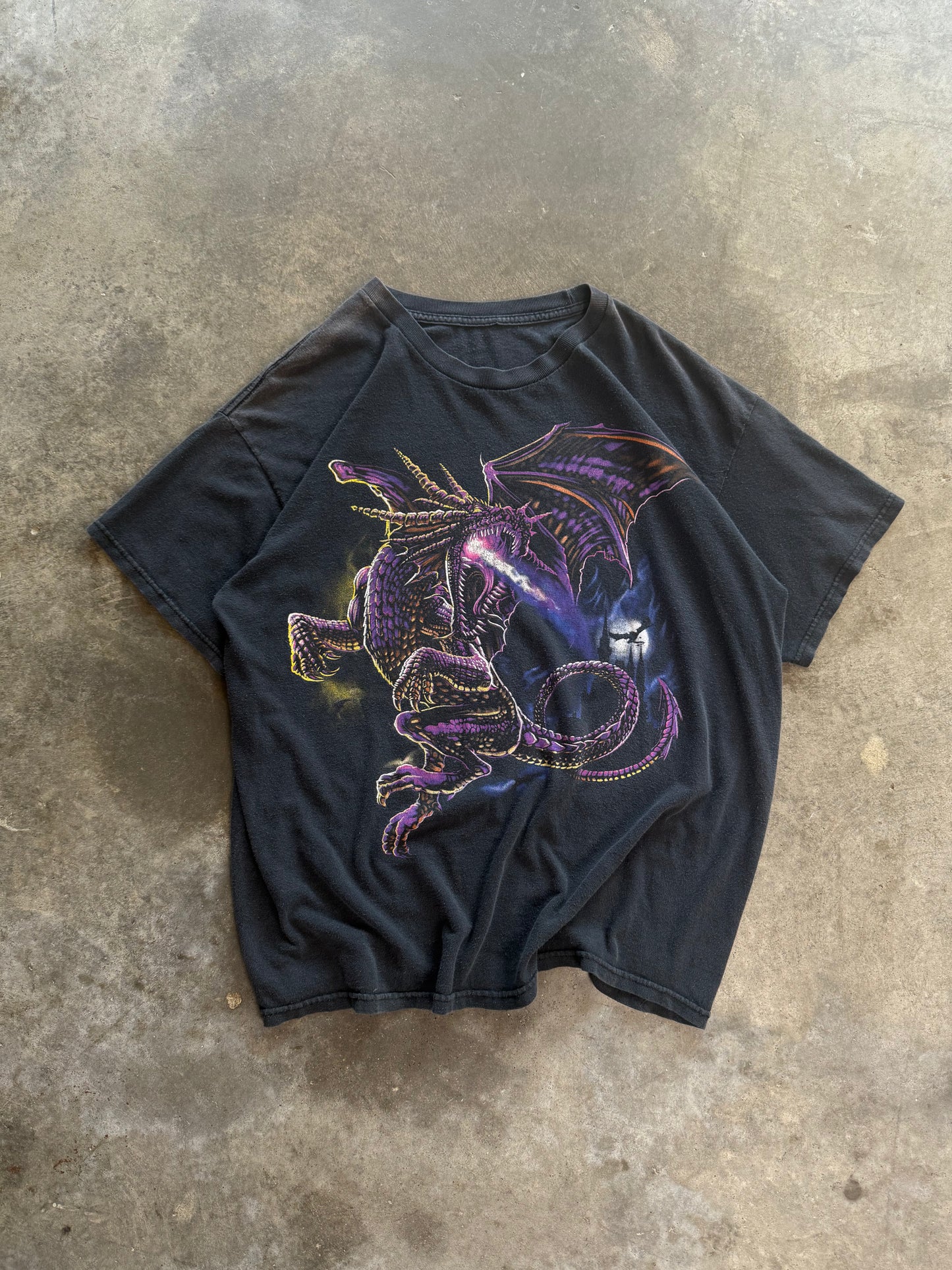 (XL) 00s Dragon Tee