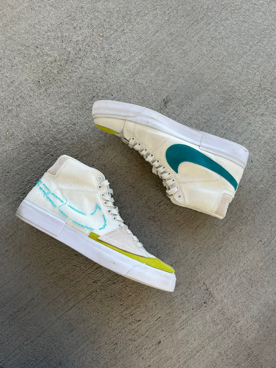 (Mens 12) Nike SB Deconstructed Blazers