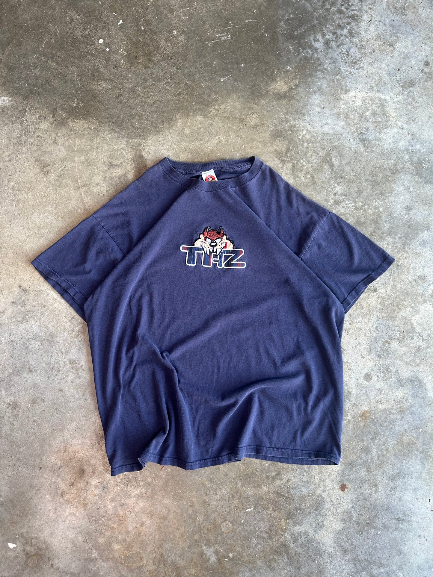 (XXL) 1998 Taz Embroidered Tee