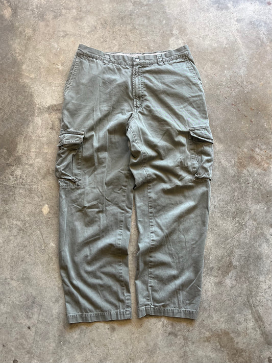 (34) Columbia Cargo Pants