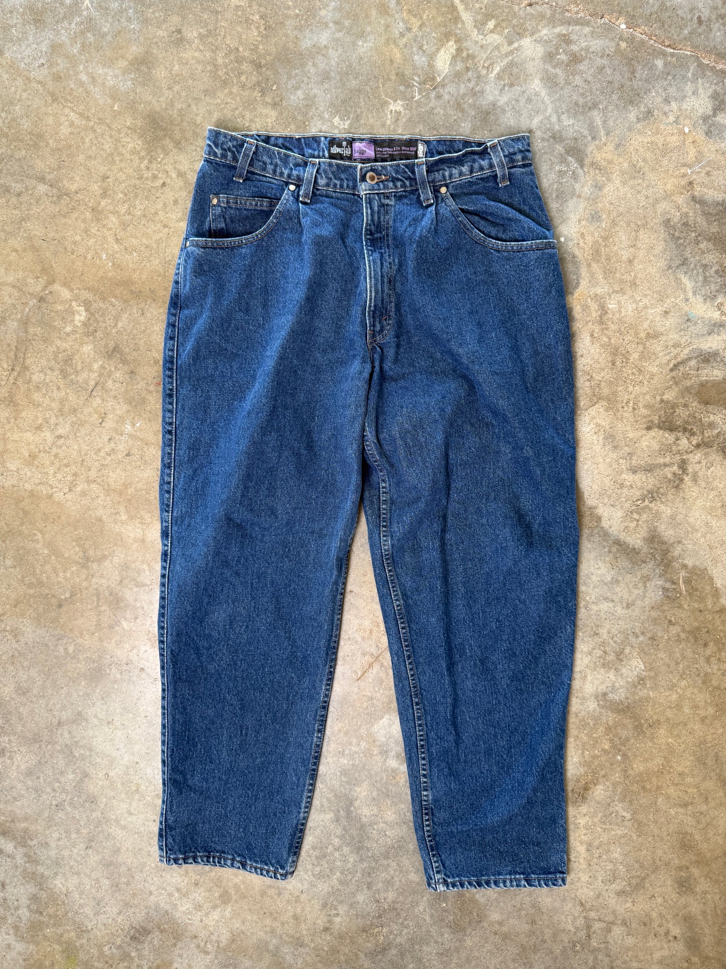 (36 x 30) Levi Silvertab Baggy Jeans