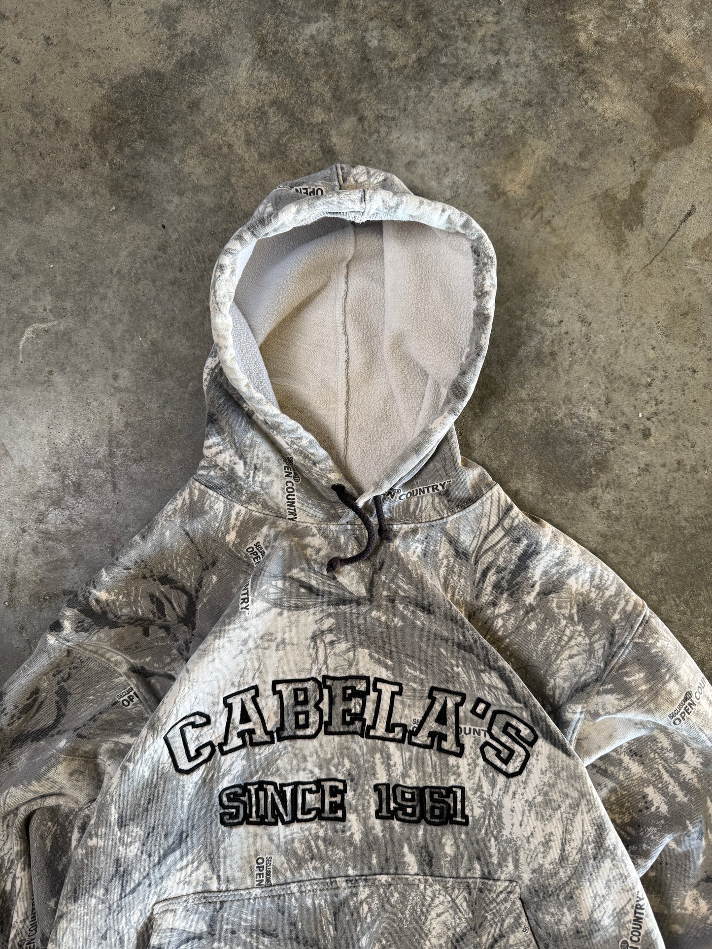 (M) 00s Cabela's Camo Hoodie