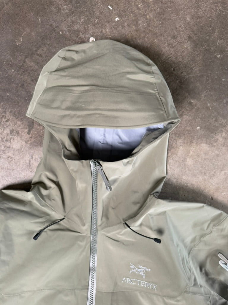 (XL) 00s Arcteryx Rain Jacket