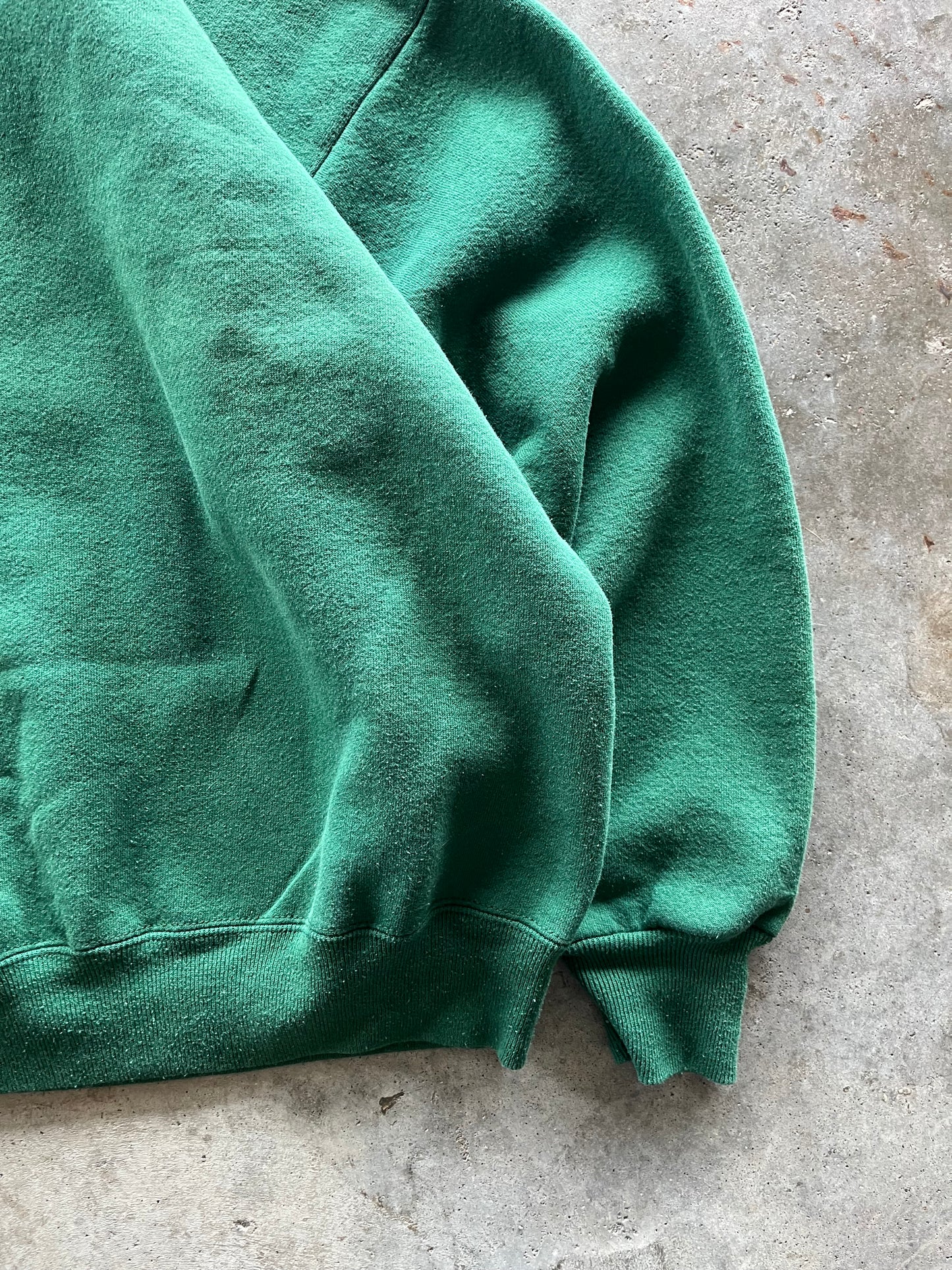 (XL) Vintage Hanes Essential Green Sweatshirt