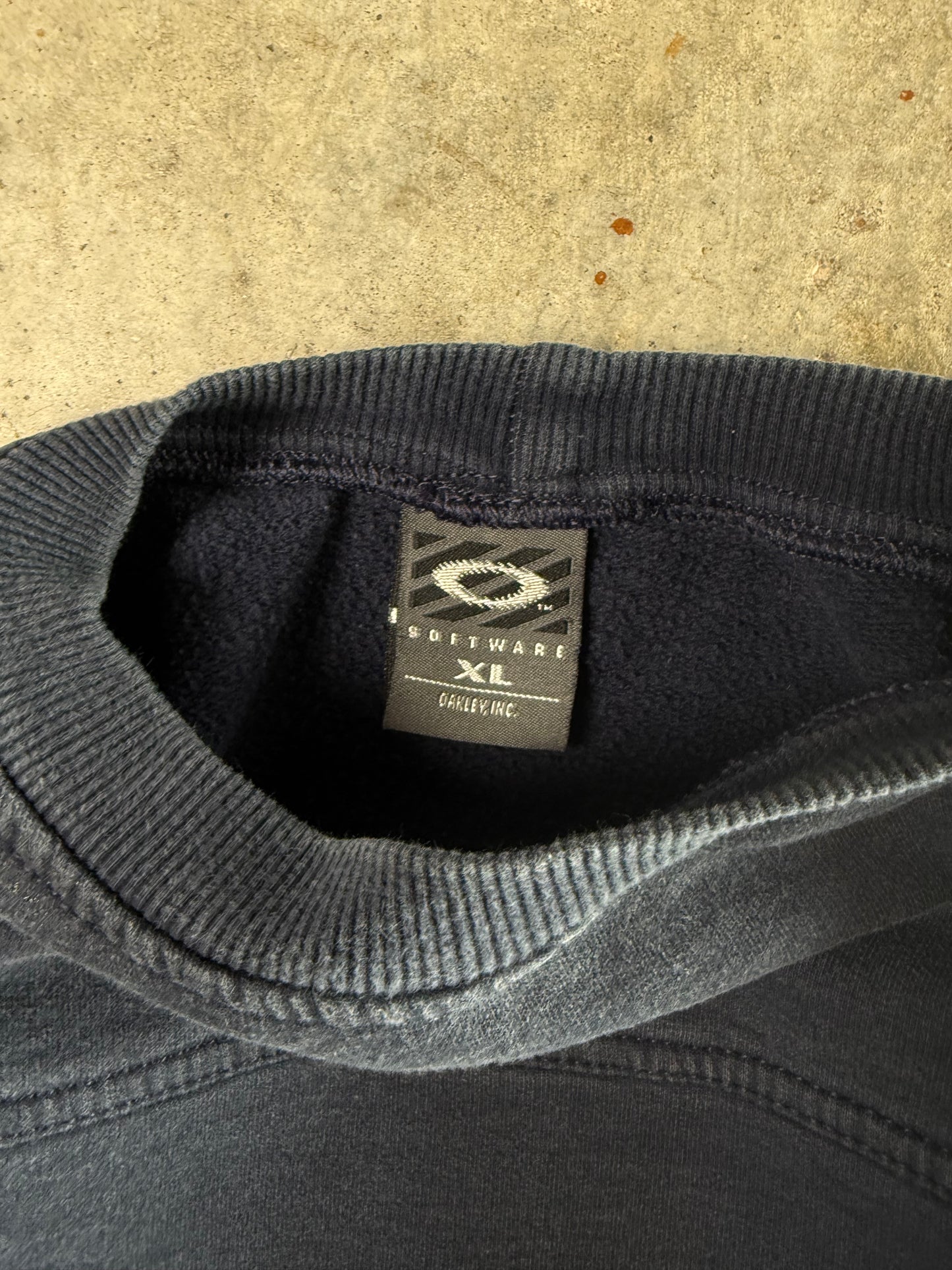 (XL) Vintage Oakley Sweatshirt