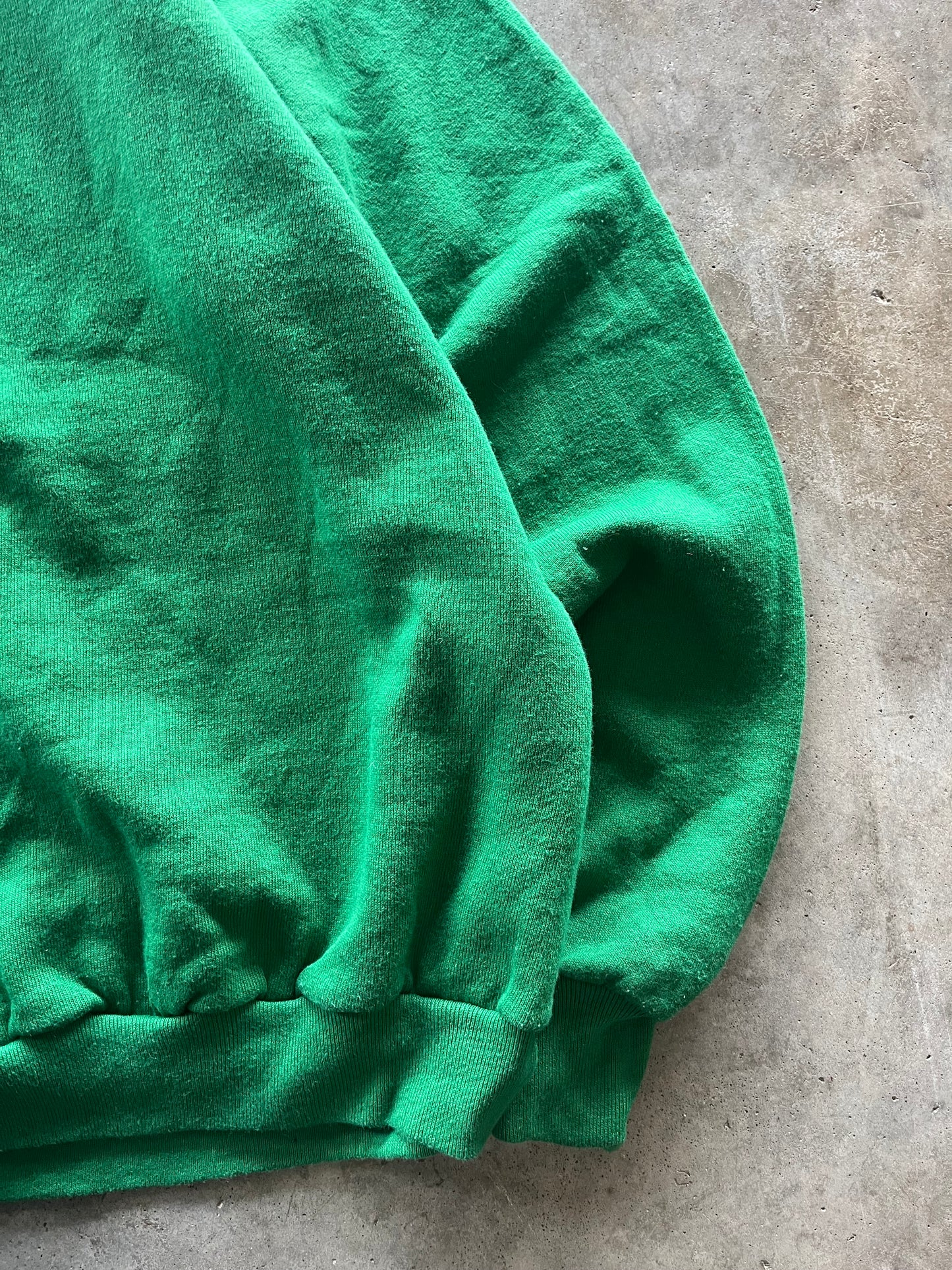 (L) Vintage Jerzees Essential Green Sweatshirt