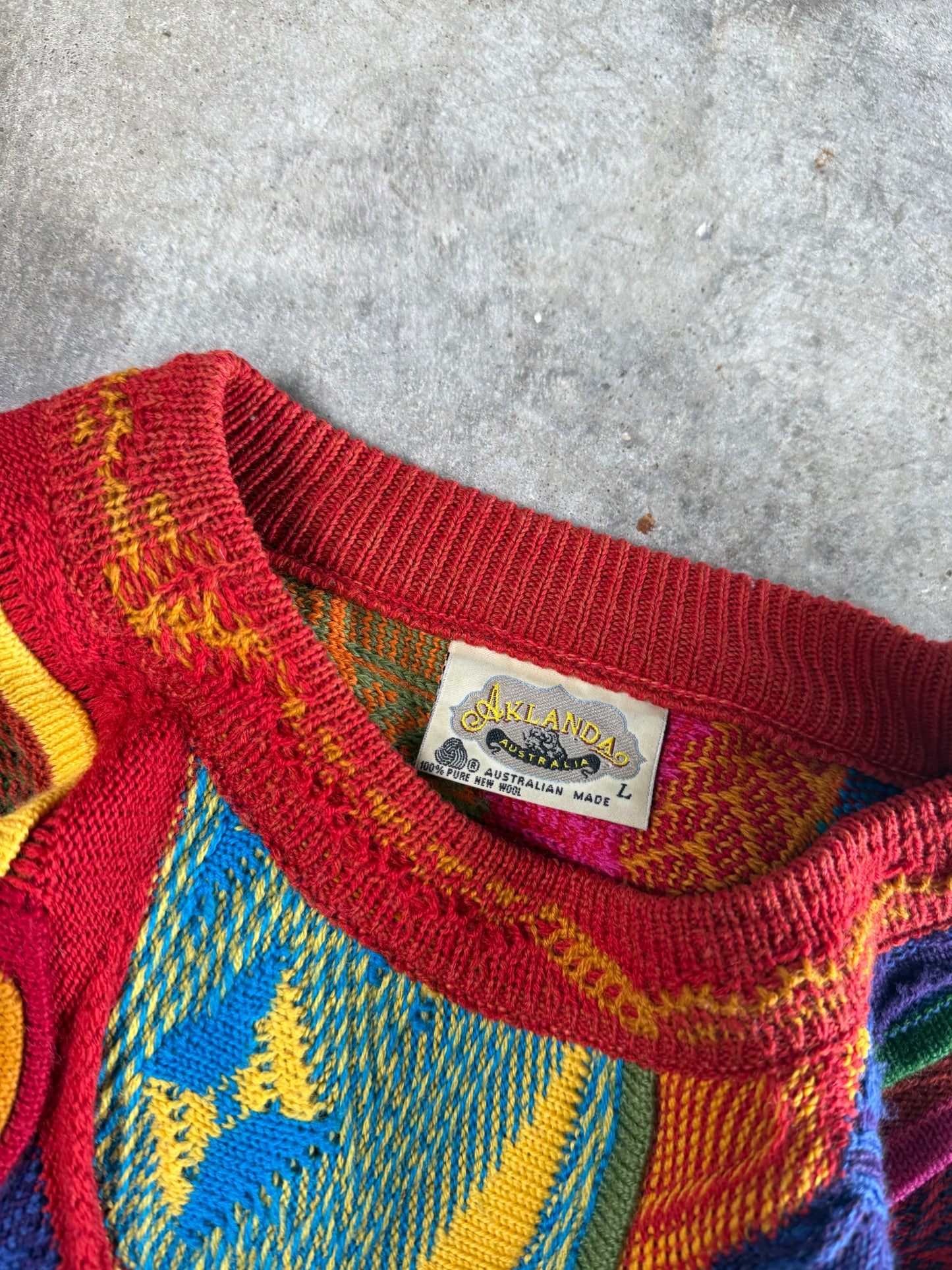 (L) Vintage Coogi-Like Sweatshirt