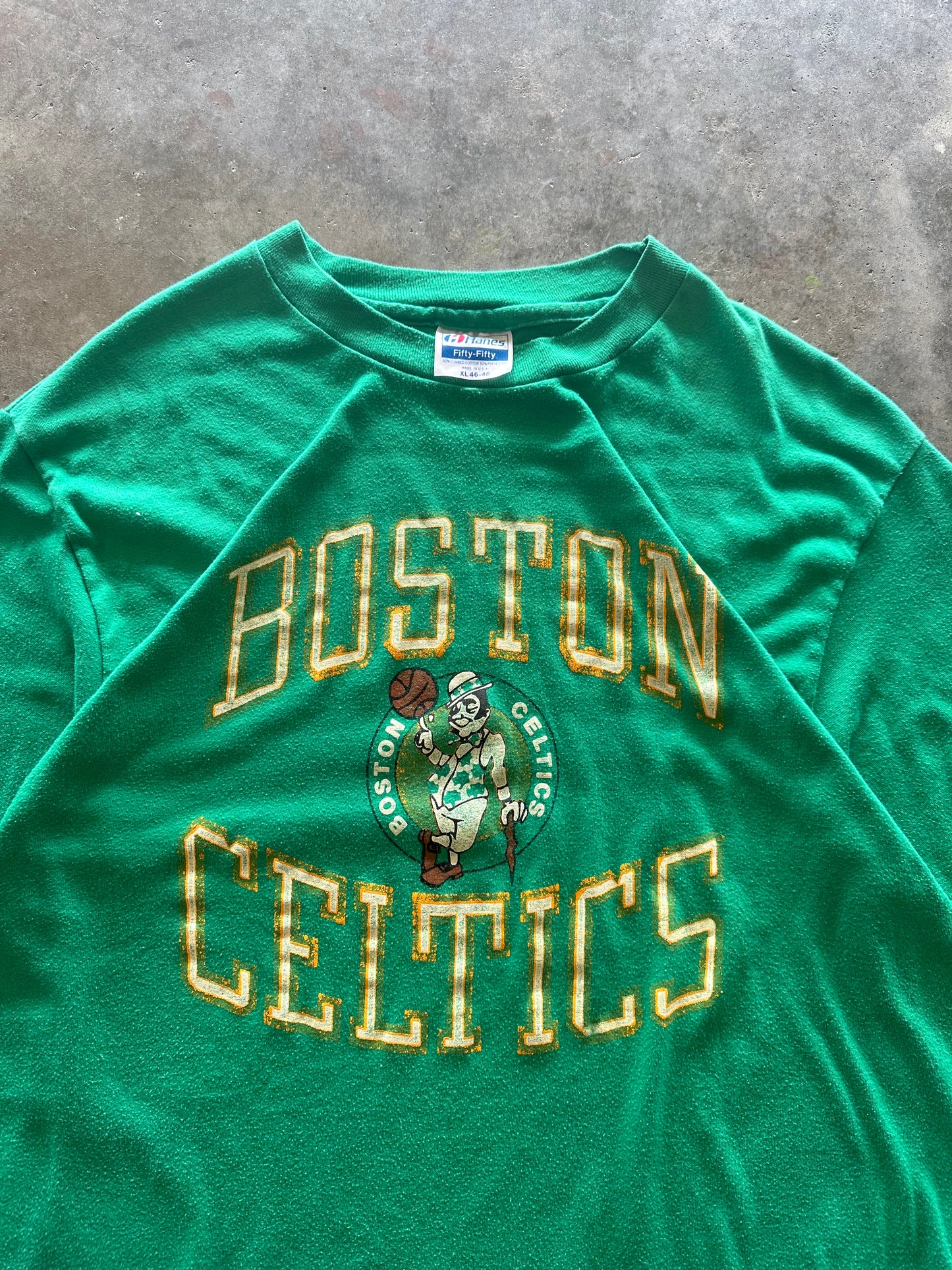 (L) Vintage Celtics Tee