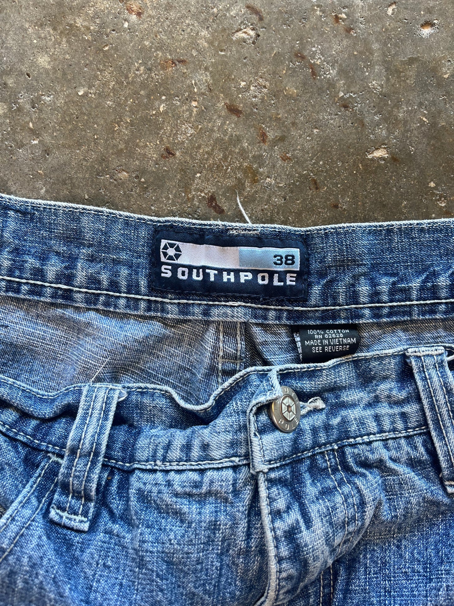 (38) SouthPole Patched Denim Shorts