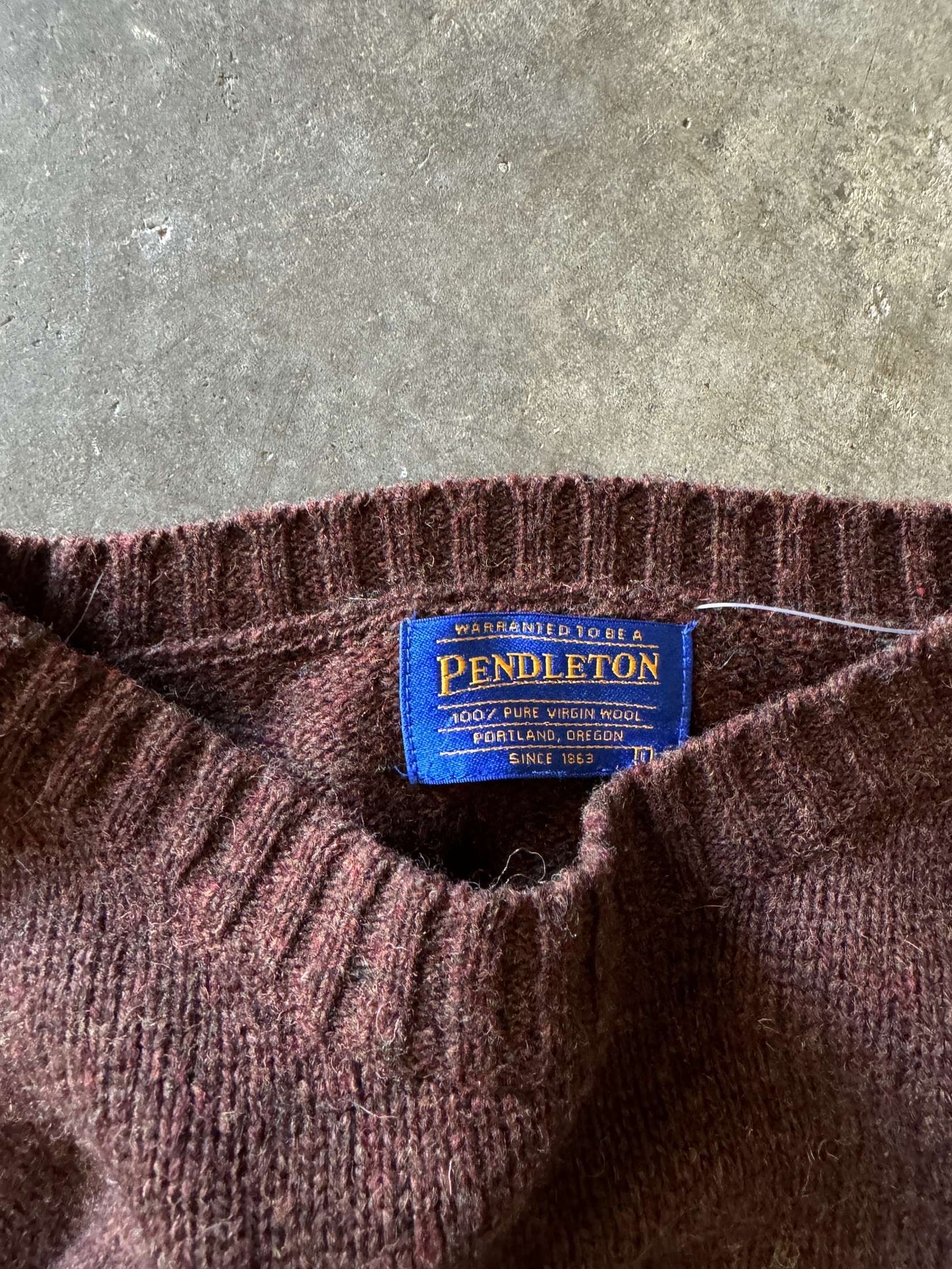 (L) Vintage Pendleton Sweater