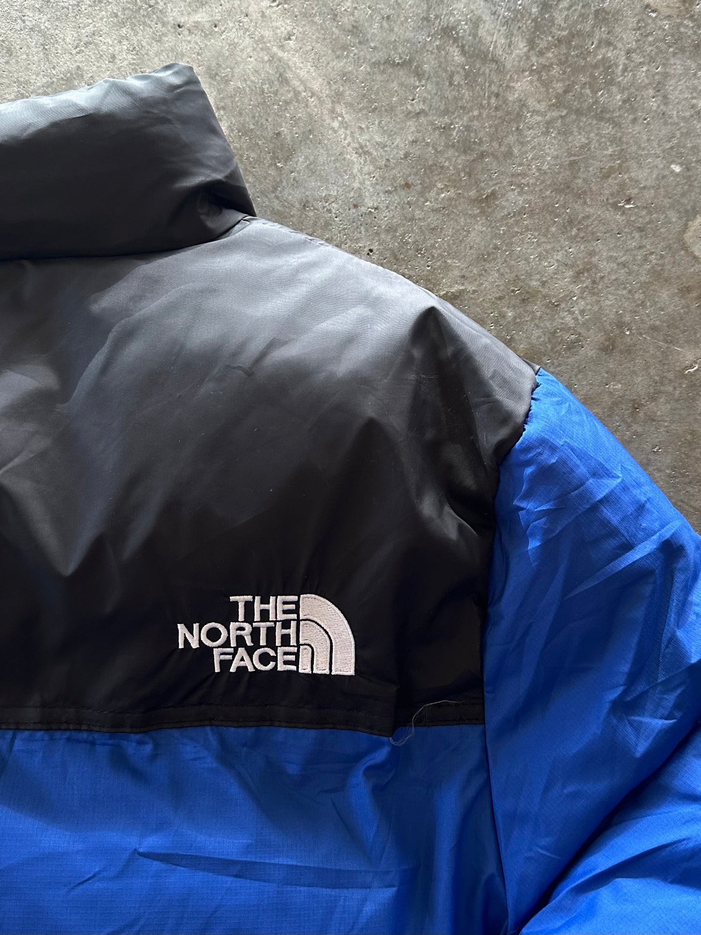 (M) 00s The North Face 700 Puffer Jacket