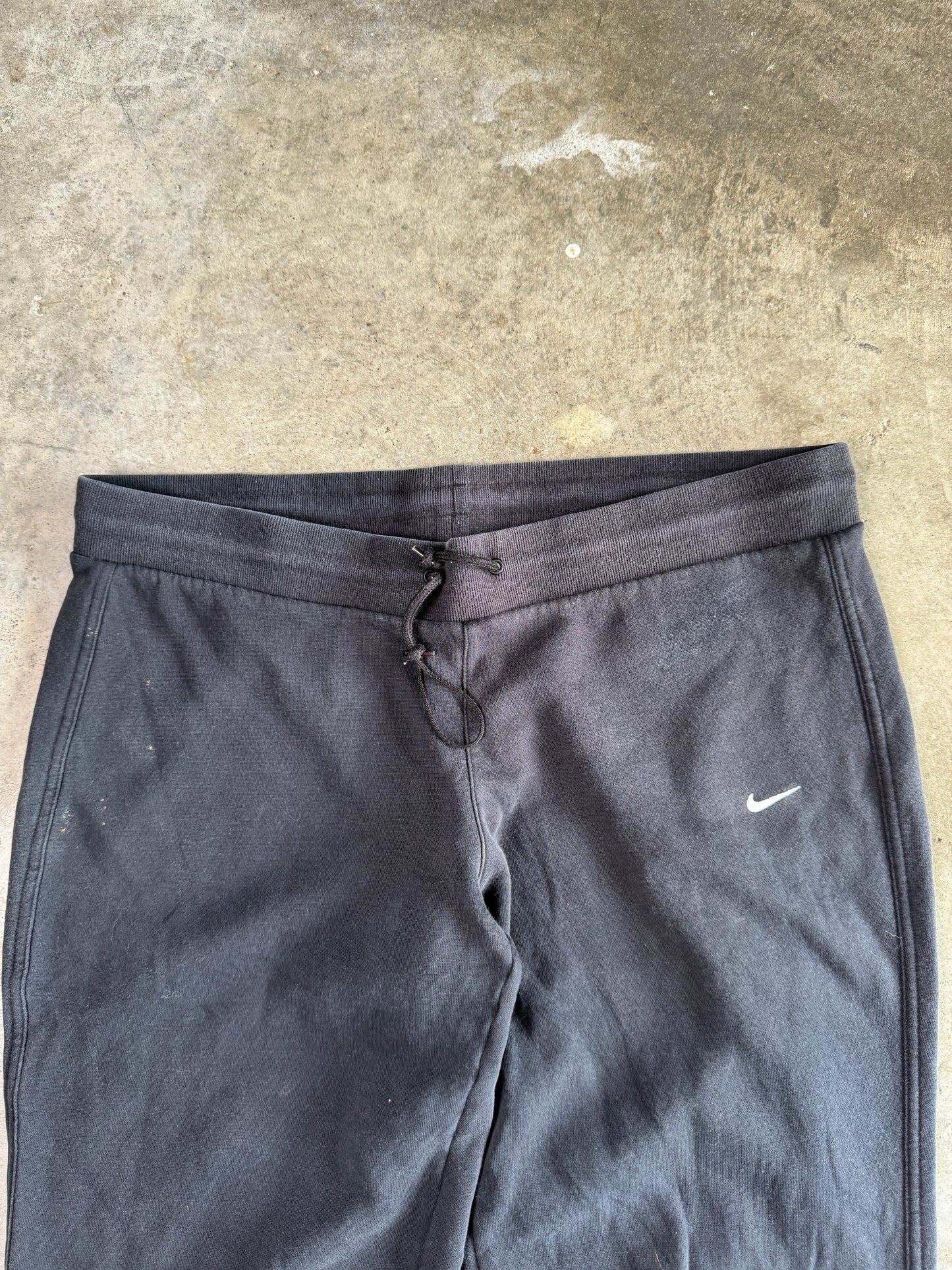 (L) 00s Nike Sweatpants