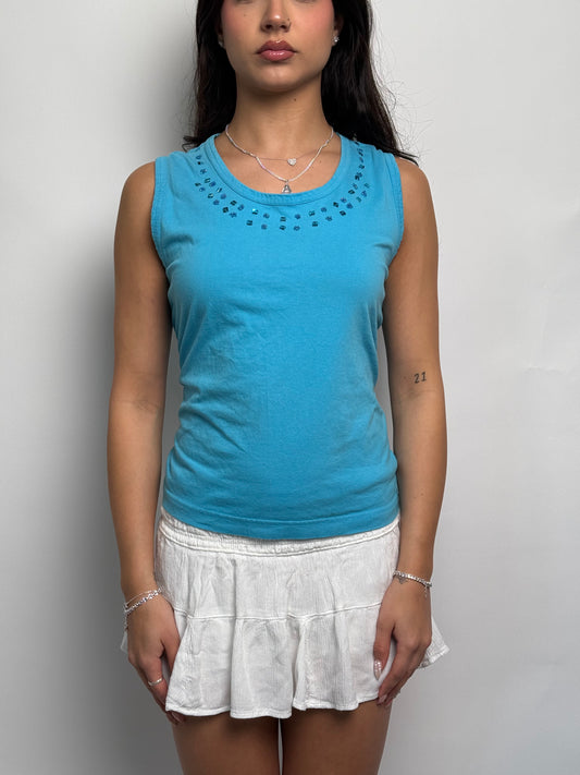 (L) 00s Rhinestone Neckline Tank Top