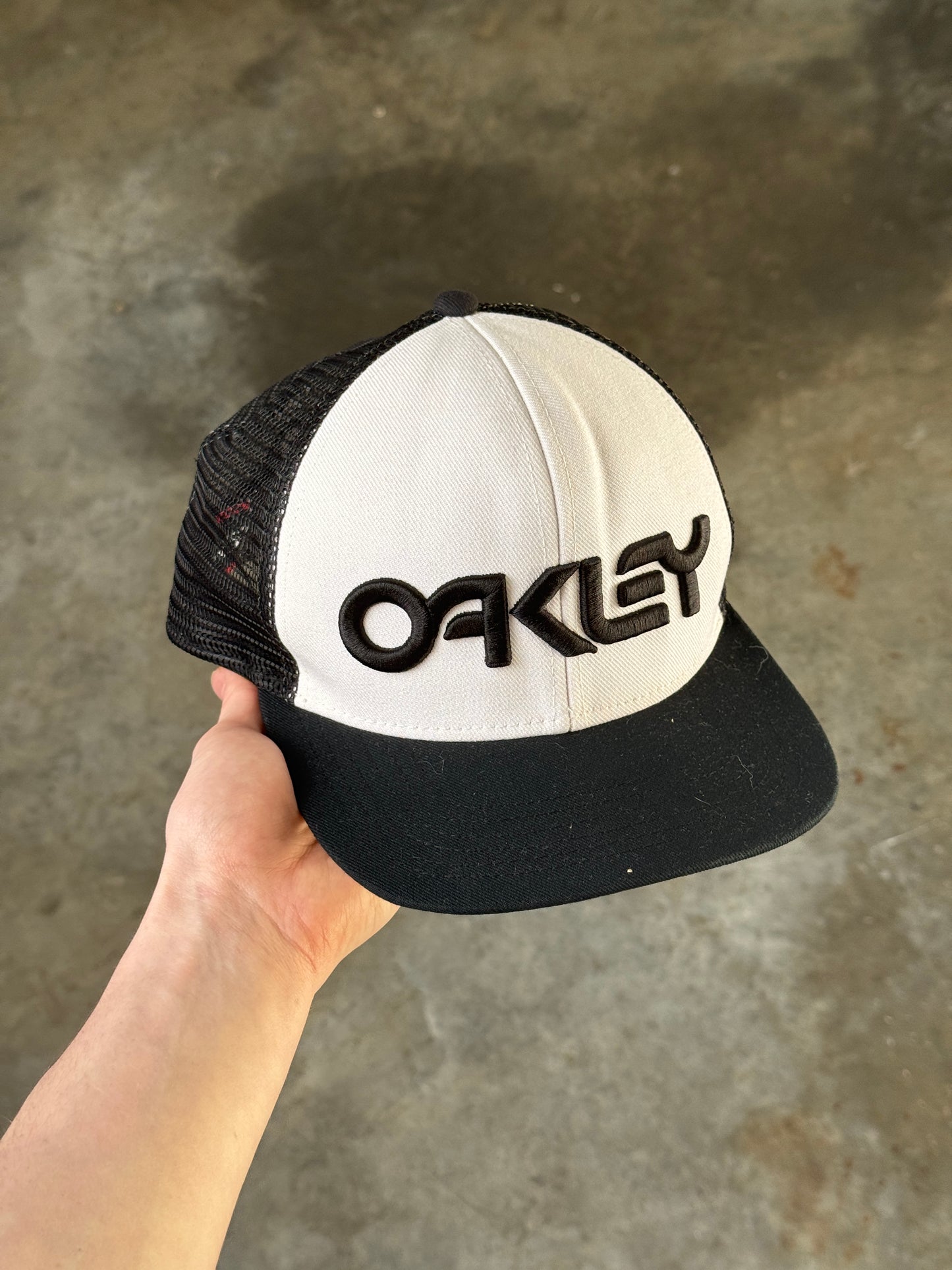 (OS) Oakley Hat