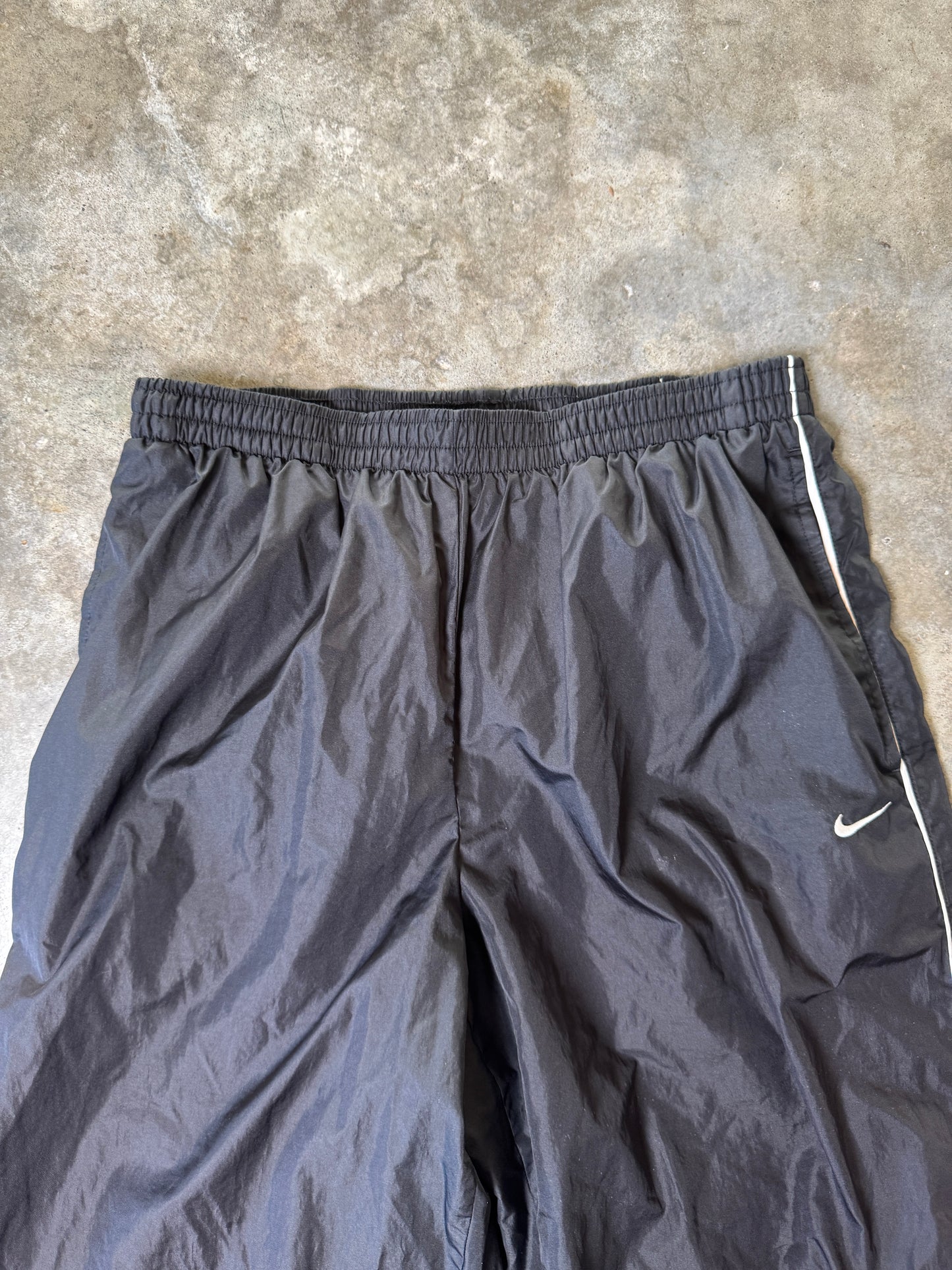 (M) 00s Nike Nylon Sweatpants