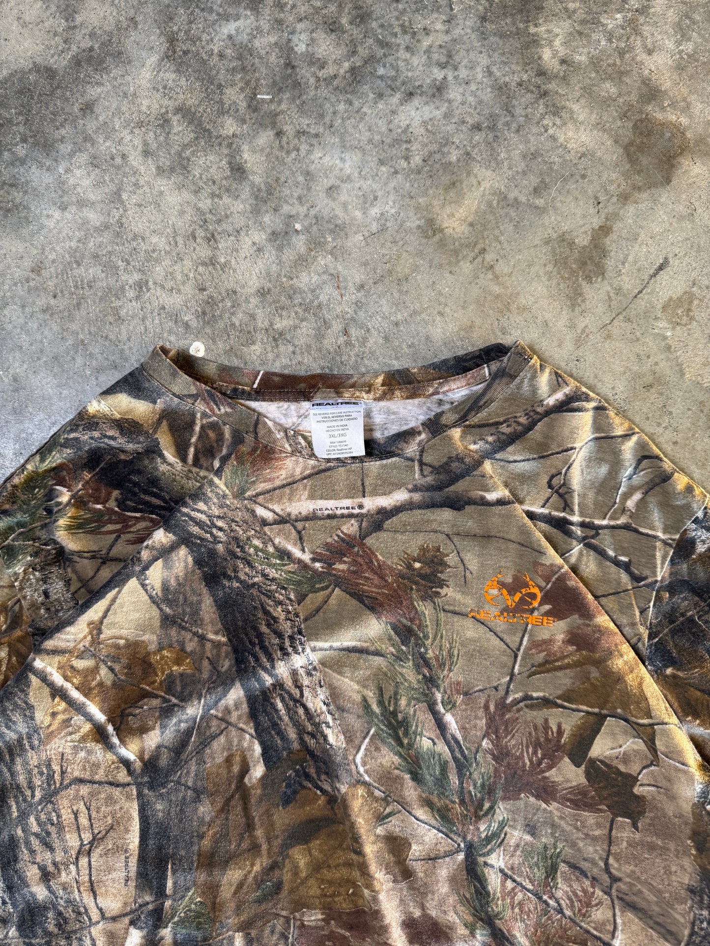 (XXXL) 00s Camo Longsleeve