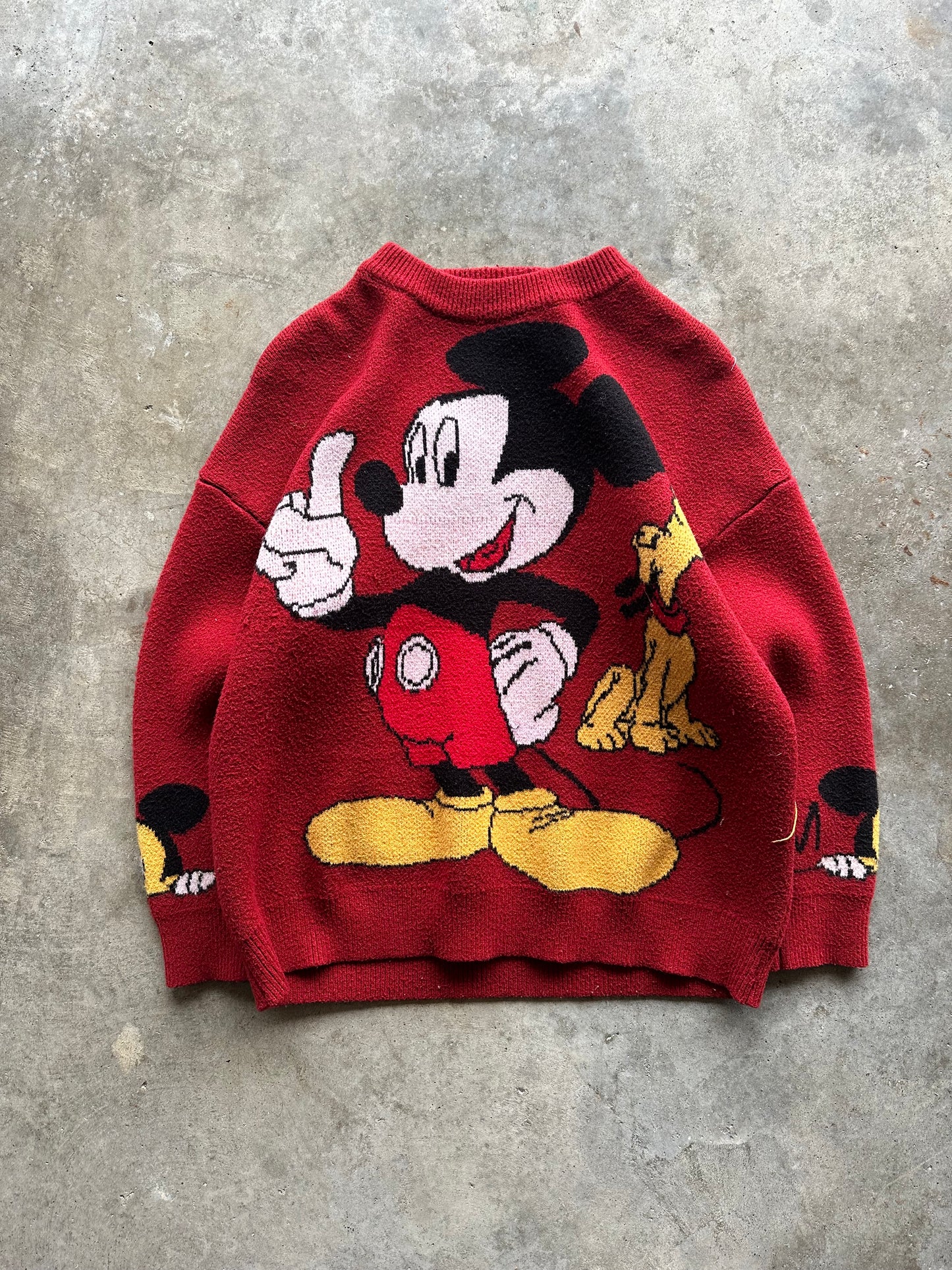 (S) Vintage Mickey Mouse Knit Sweater