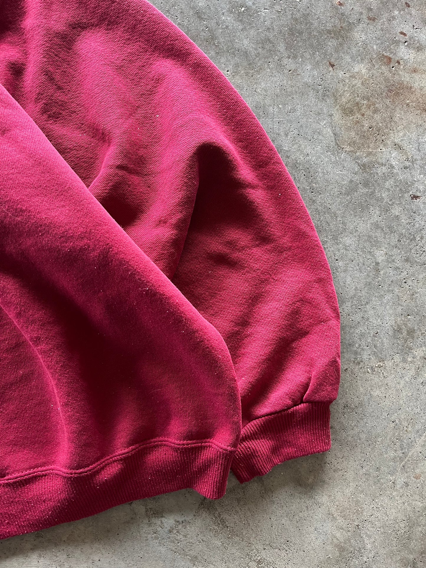 (XL) Vintage Hanes Essential Red Sweatshirt