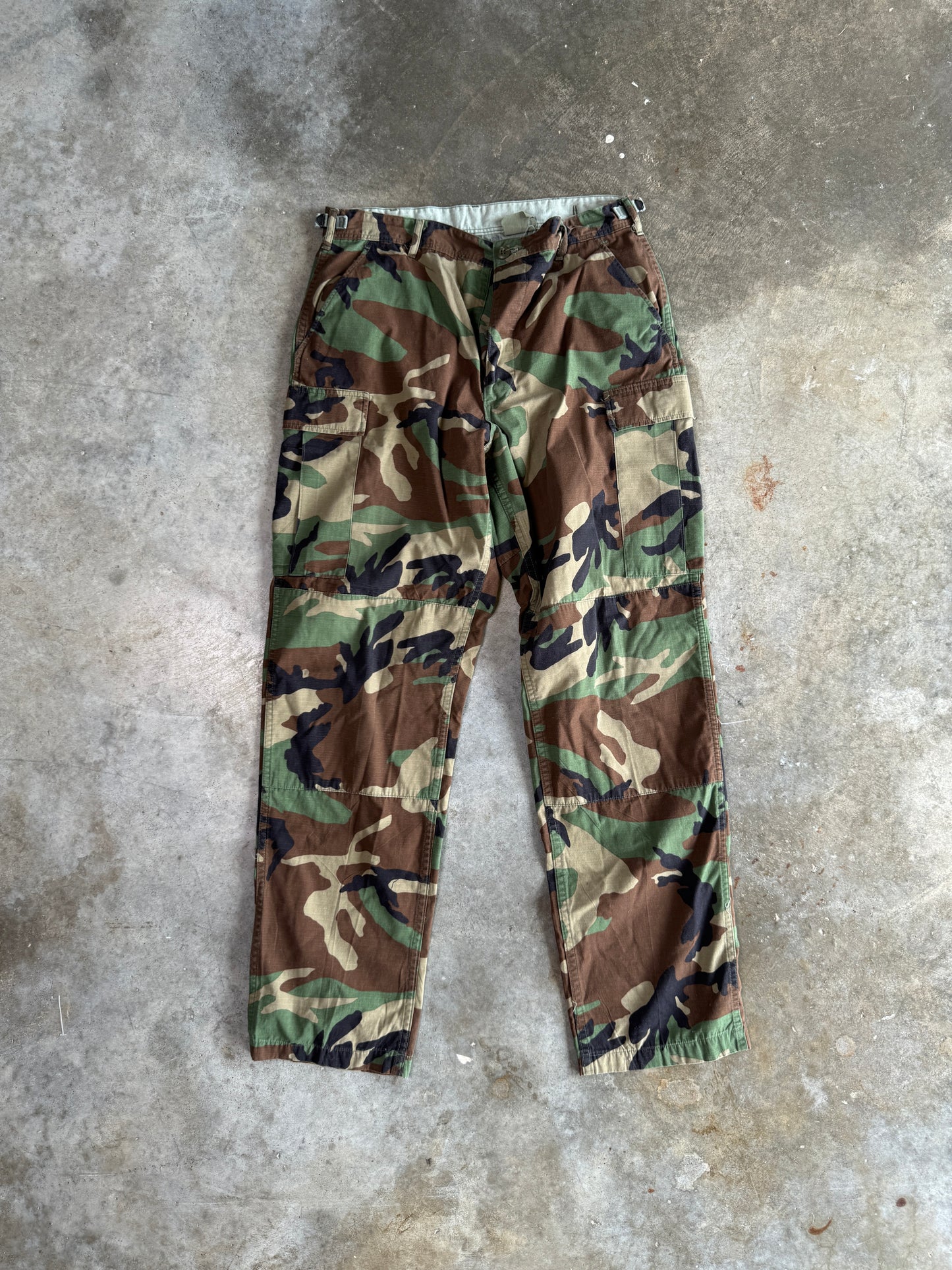 (M) Camo Cargo Pants