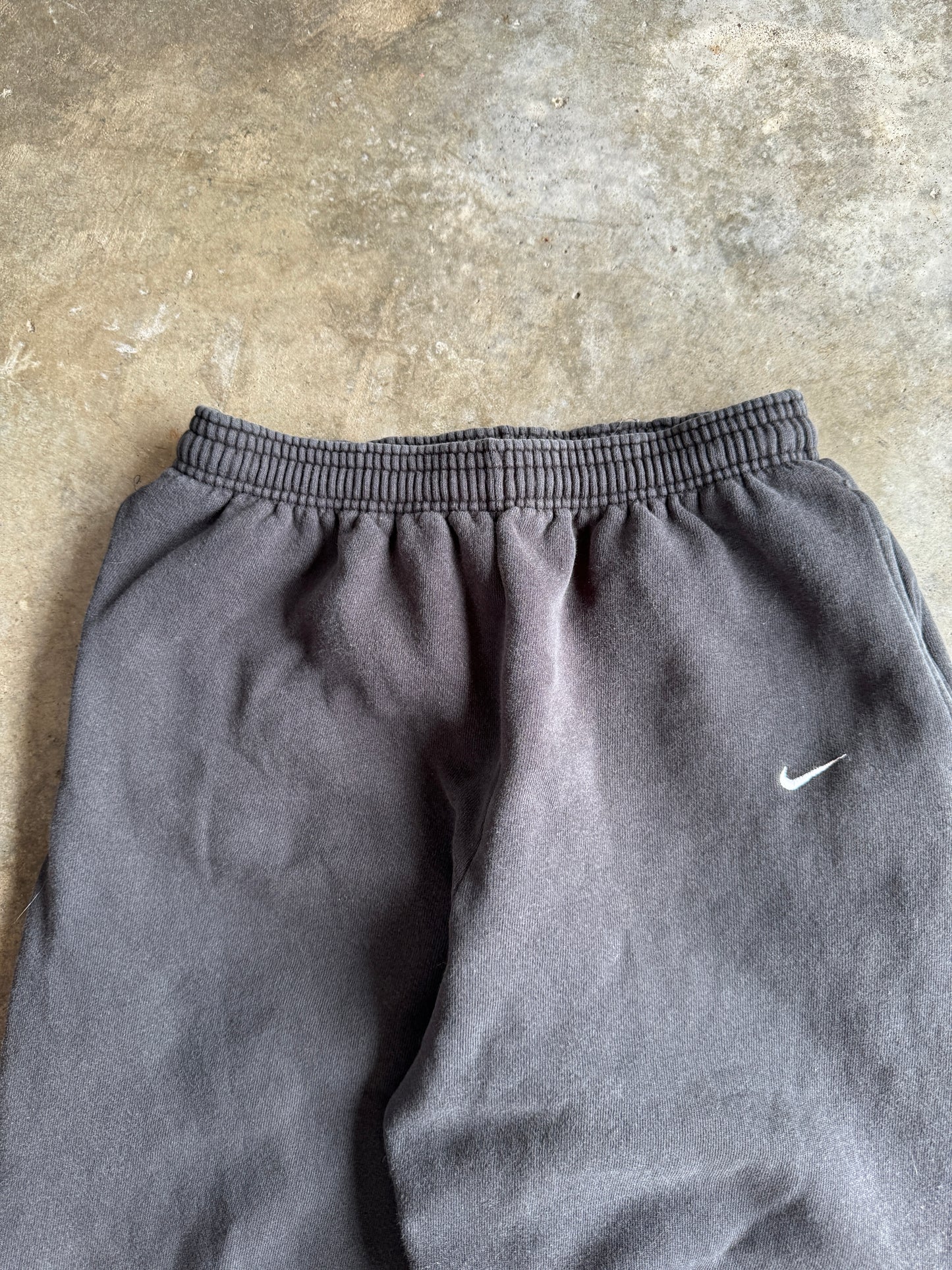 (M) 00s Nike Sweatpants