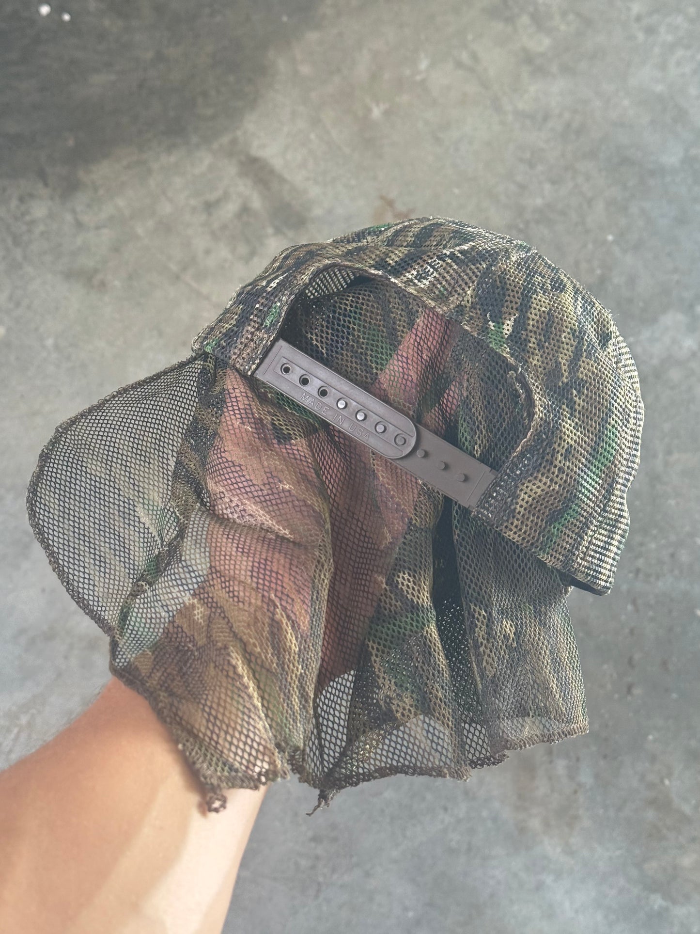 (OS) Vintage Camo Hat