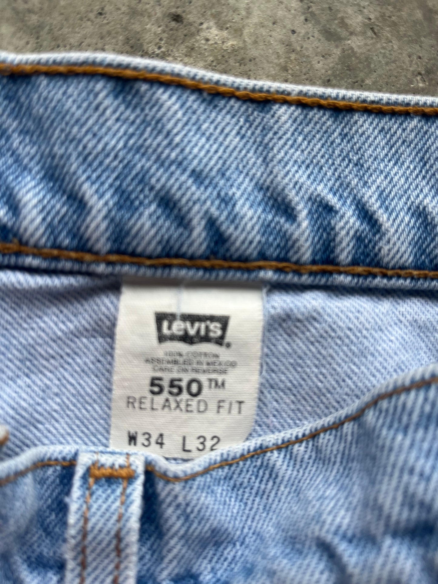 (34 x 32) Vintage Levi Orange Tab Jeans