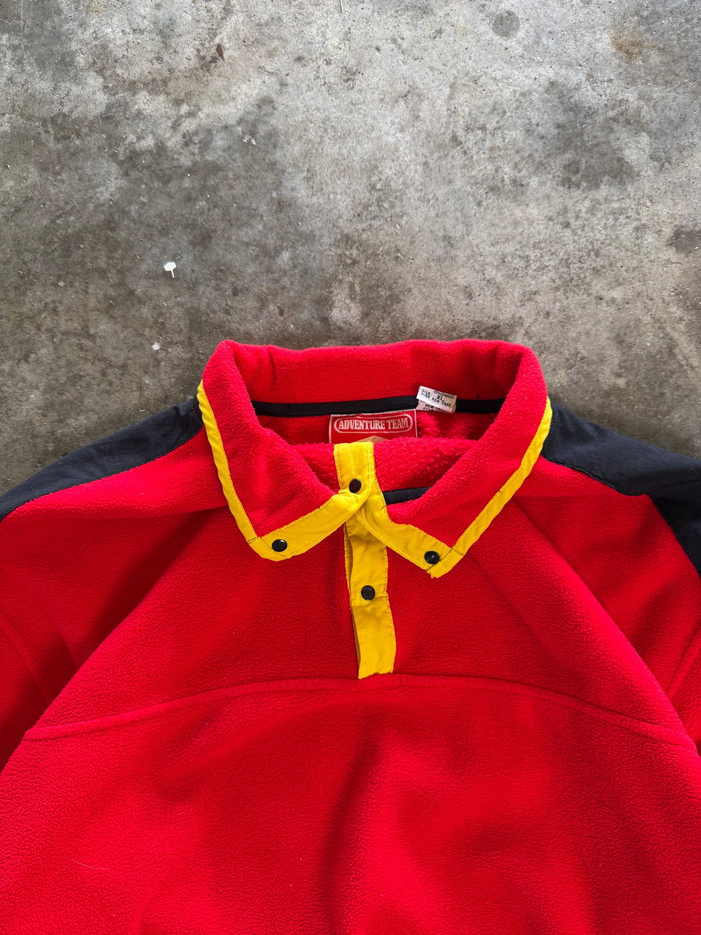 (XL) Vintage Marlboro Fleece