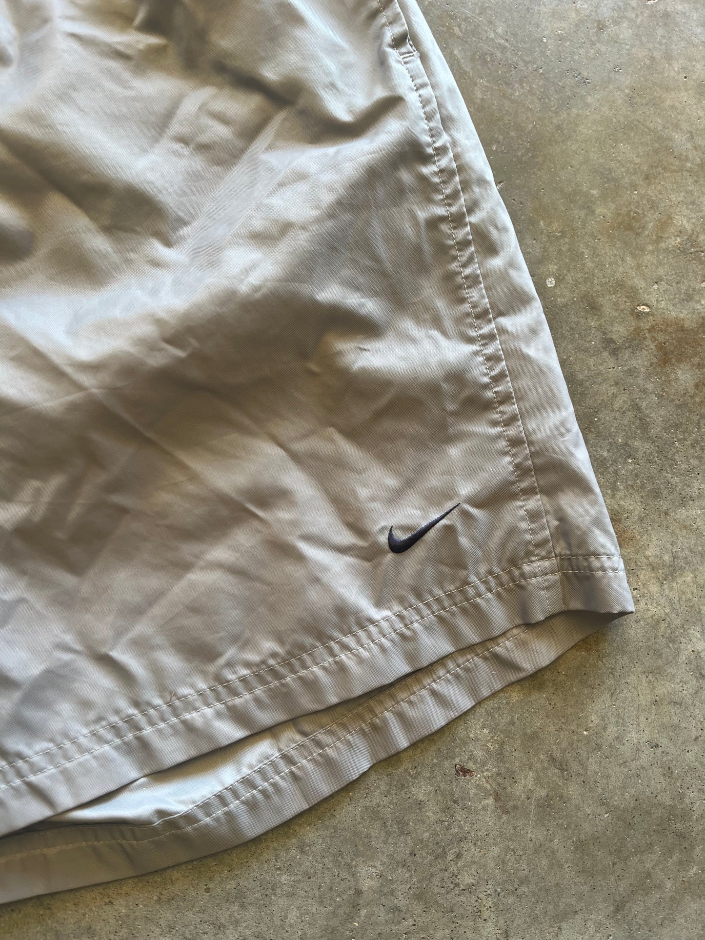 (XXL) 90s Nike Swim Shorts