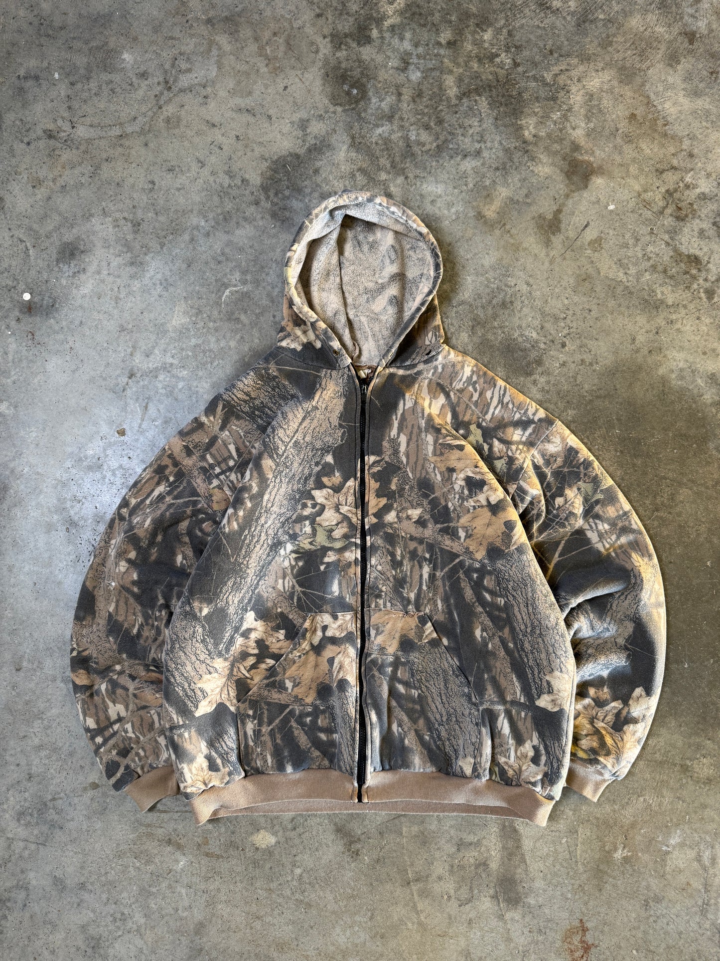 (XL) 00s Camo Hooded Jacket