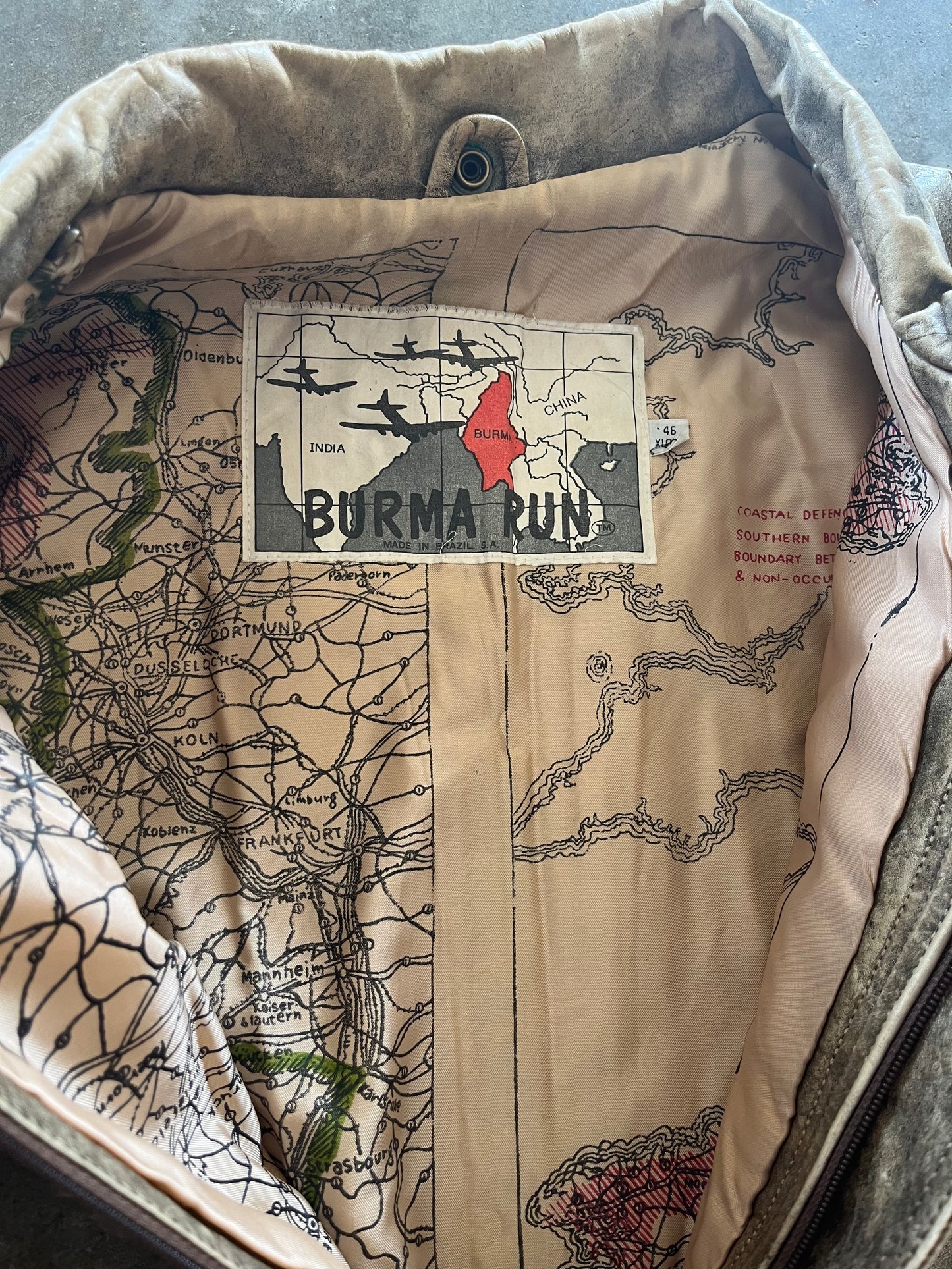 (XL) Vintage Leather Map-Lined Jacket