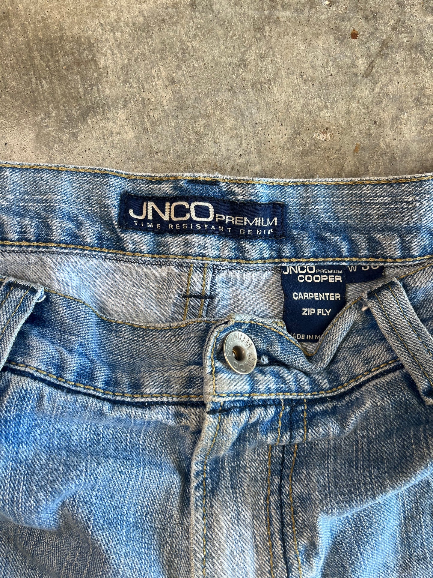 (38) JNCO Denim Shorts