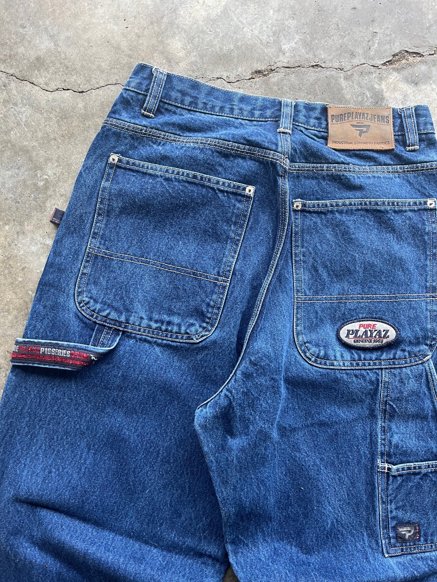 (32 x 32) 00s Pure Playaz Denim Jeans