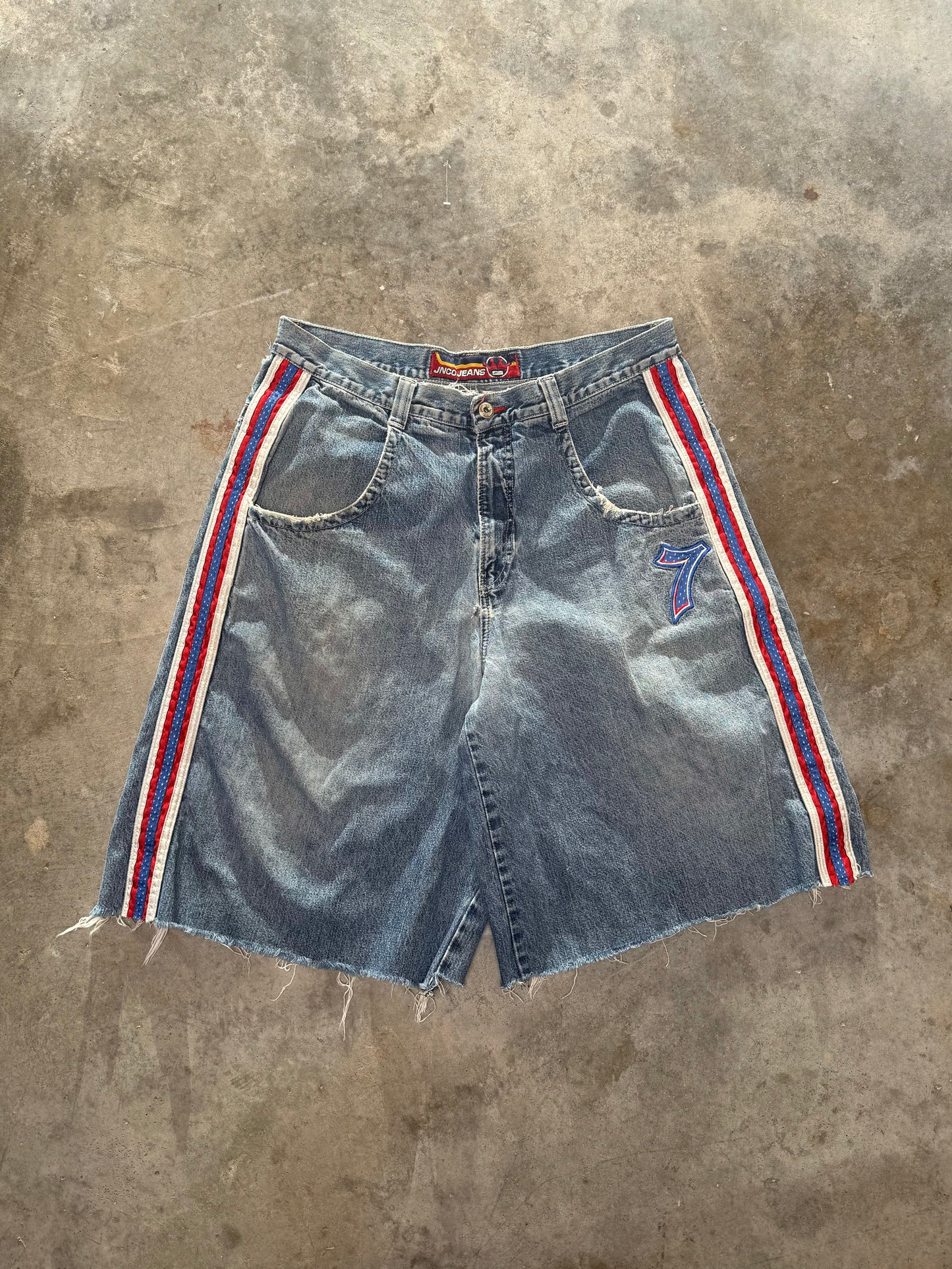 (38) JNCO Buddha Jorts