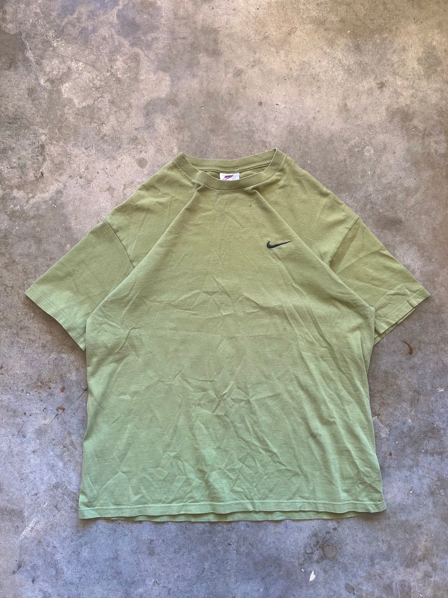 (L) 90s Nike Swoosh Tee