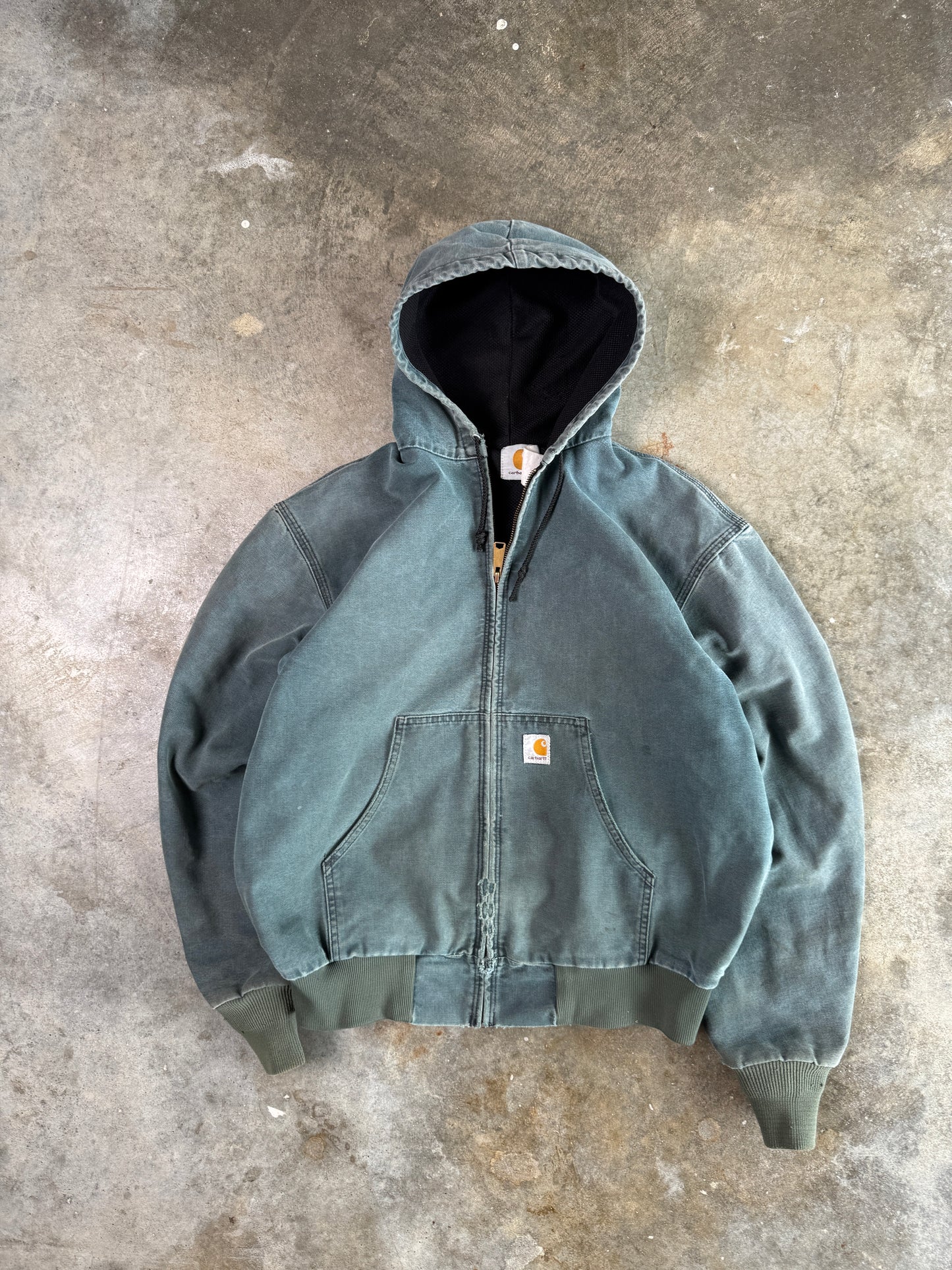(L) Vintage Carhartt Hooded Jacket