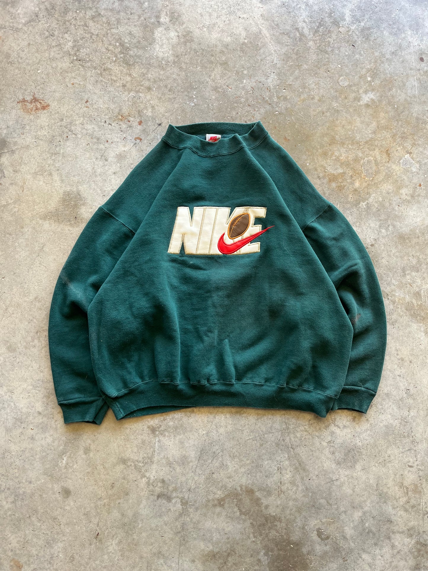 (L) Vintage Nike Football Sweatshirt