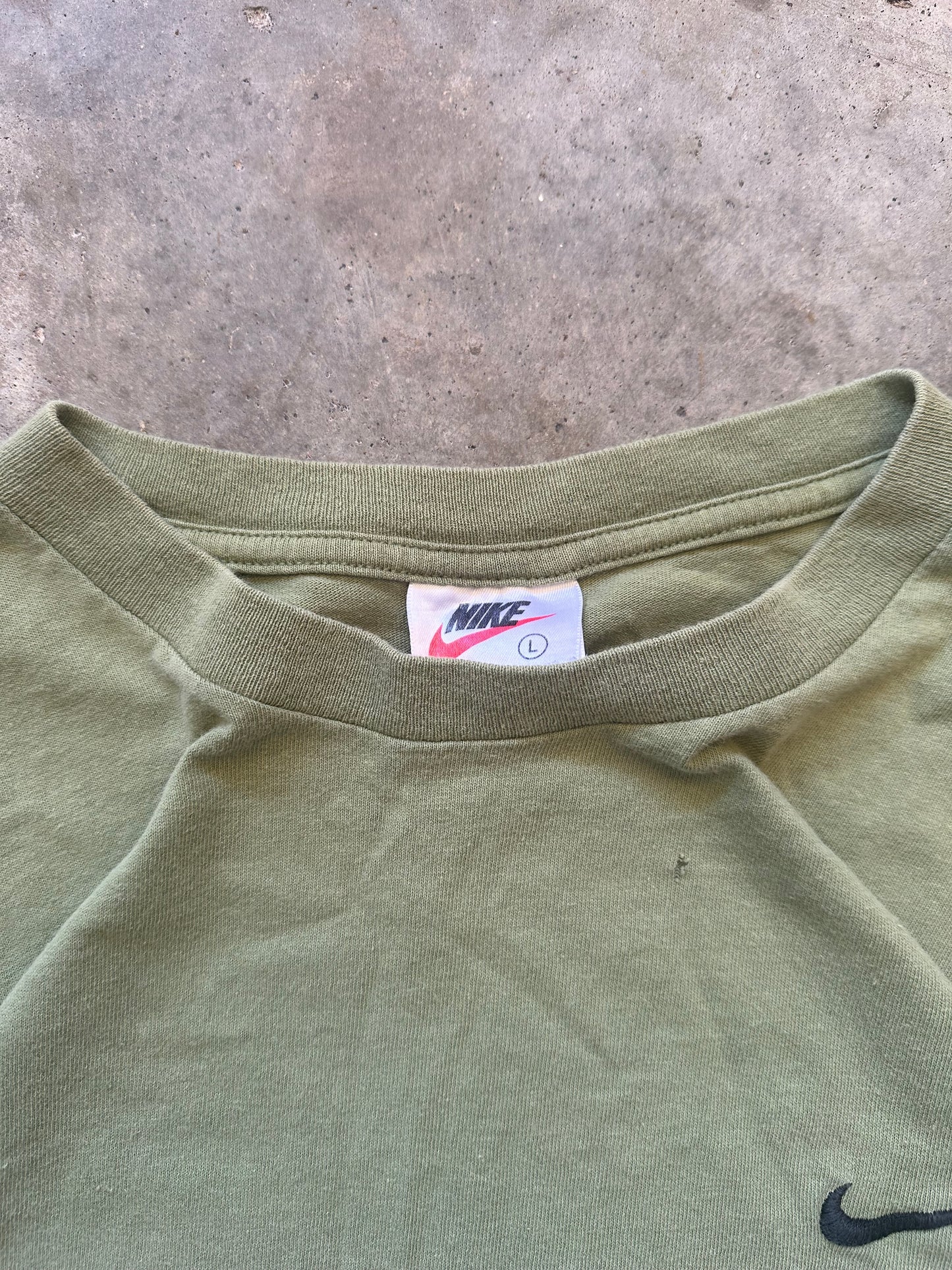 (L) 90s Nike Swoosh Tee