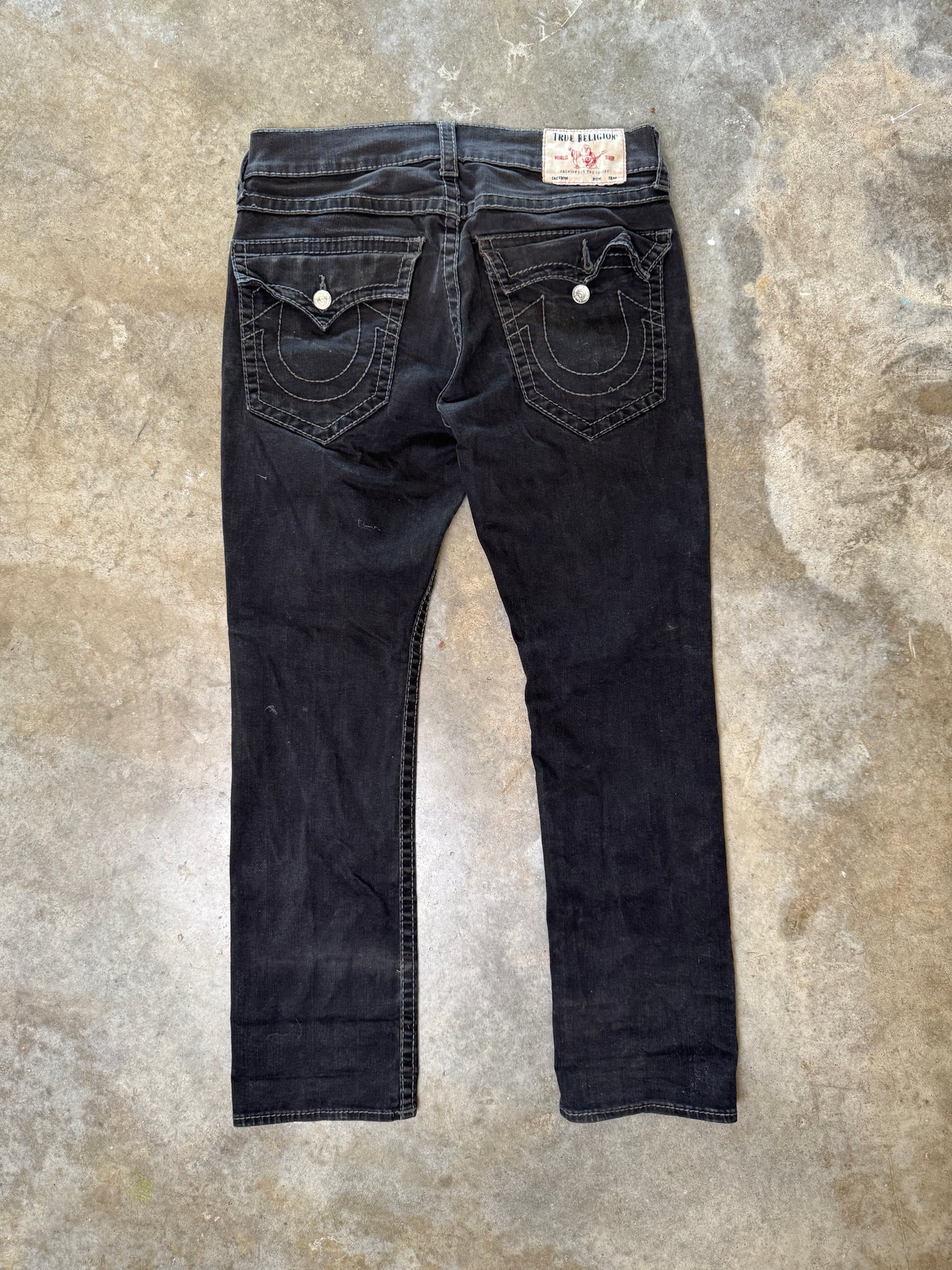 (34) Y2K True Religion Jeans