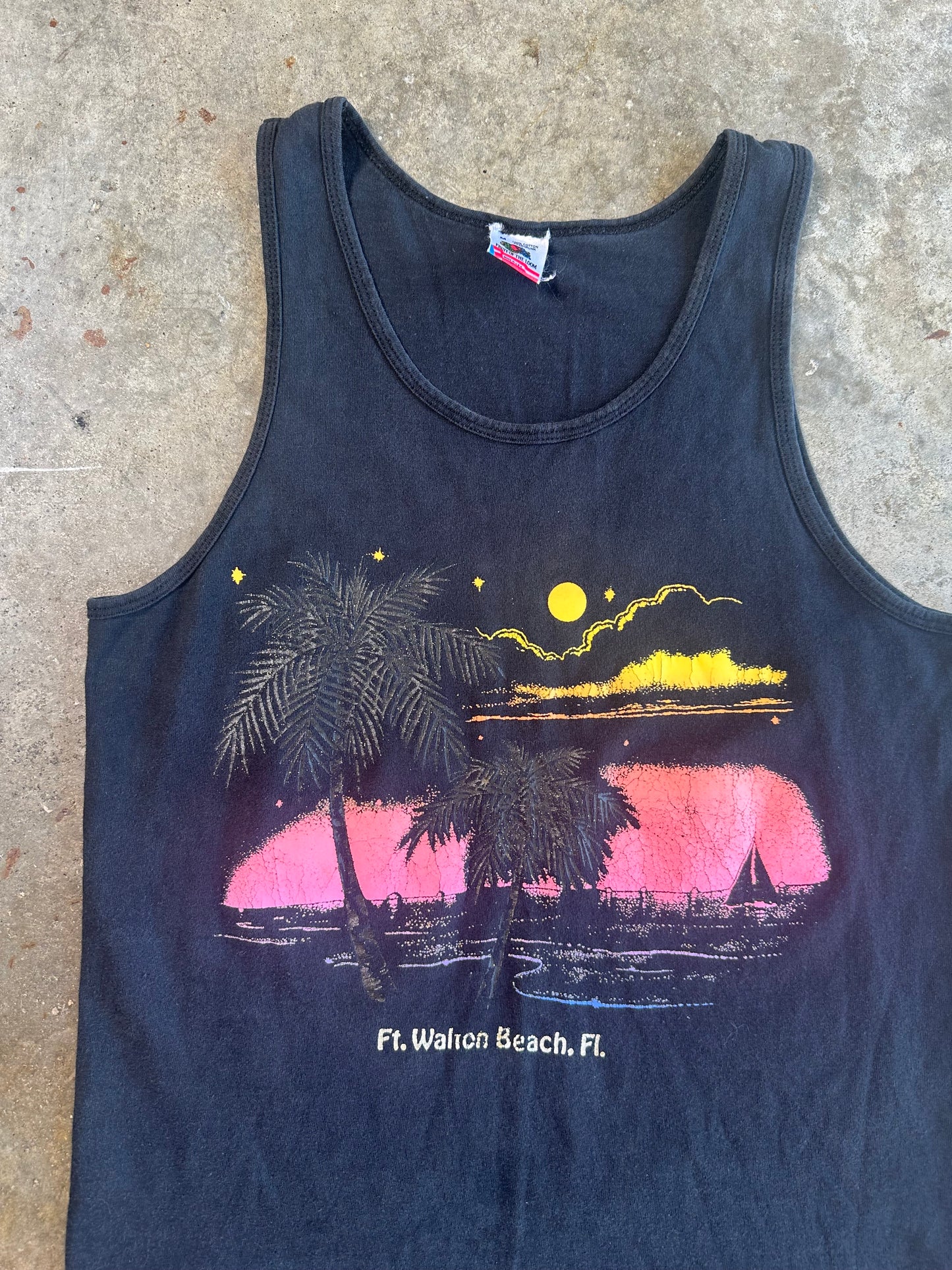 (M) Vintage Sunset Tank-Top