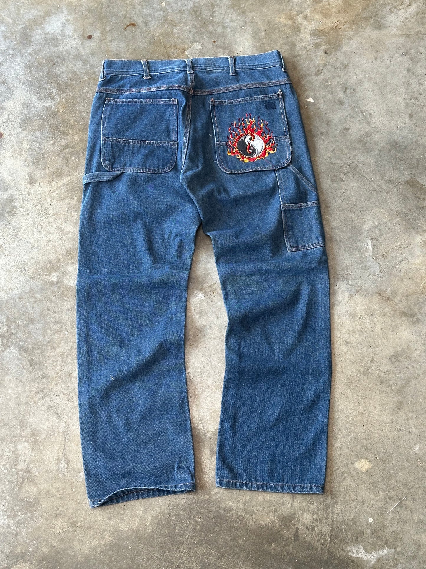 (34 x 32) New Vtg Yin & Yang Jeans