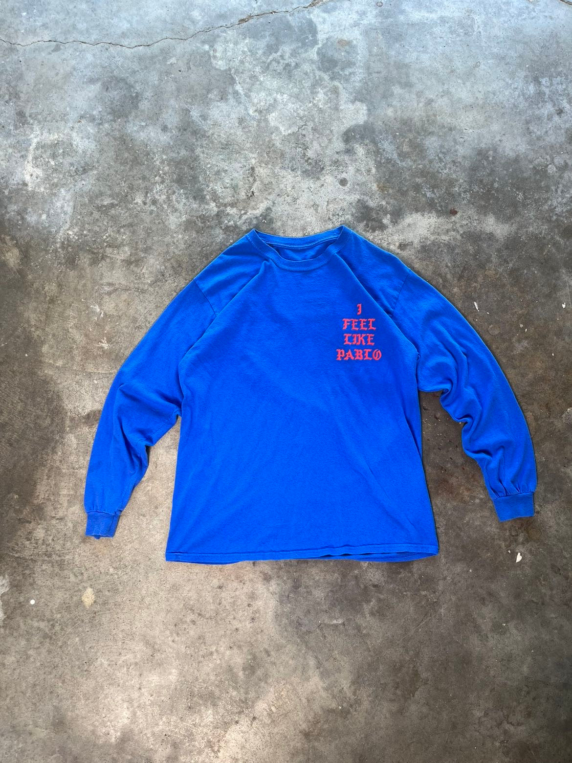 (XL) 00s 'Life of Pablo' Longsleeve