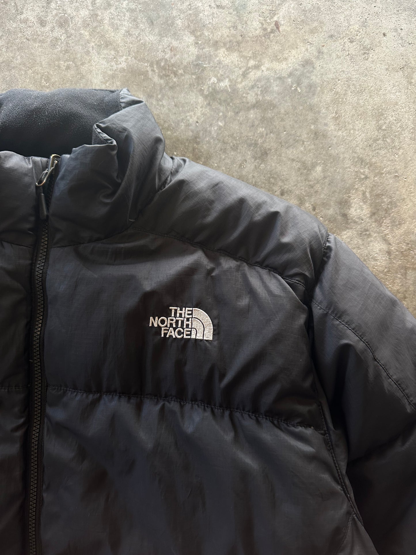 (XL) The North Face 550 Puffer Jacket