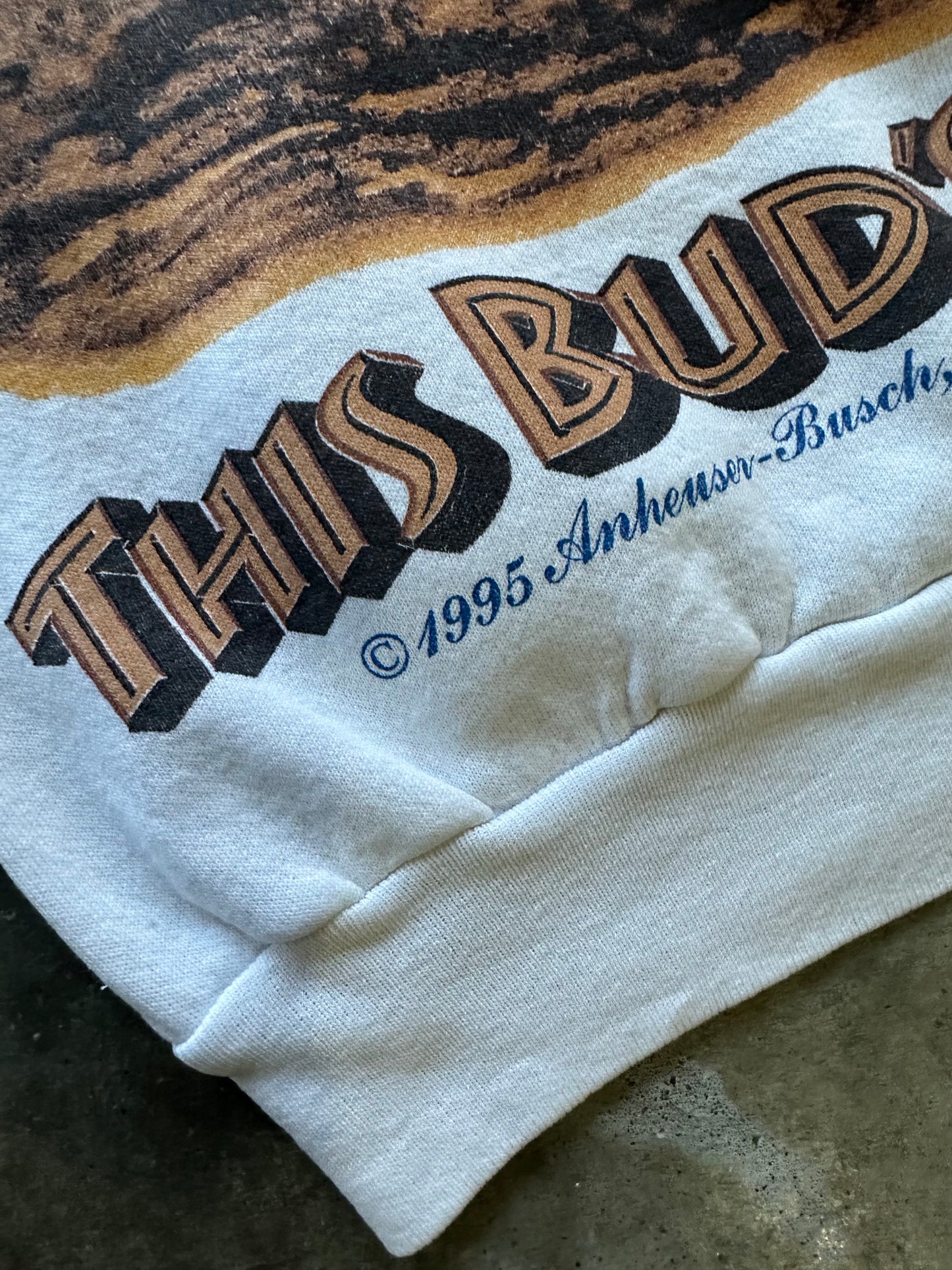 (L) 1995 Budweiser Ant Hill Sweatshirt