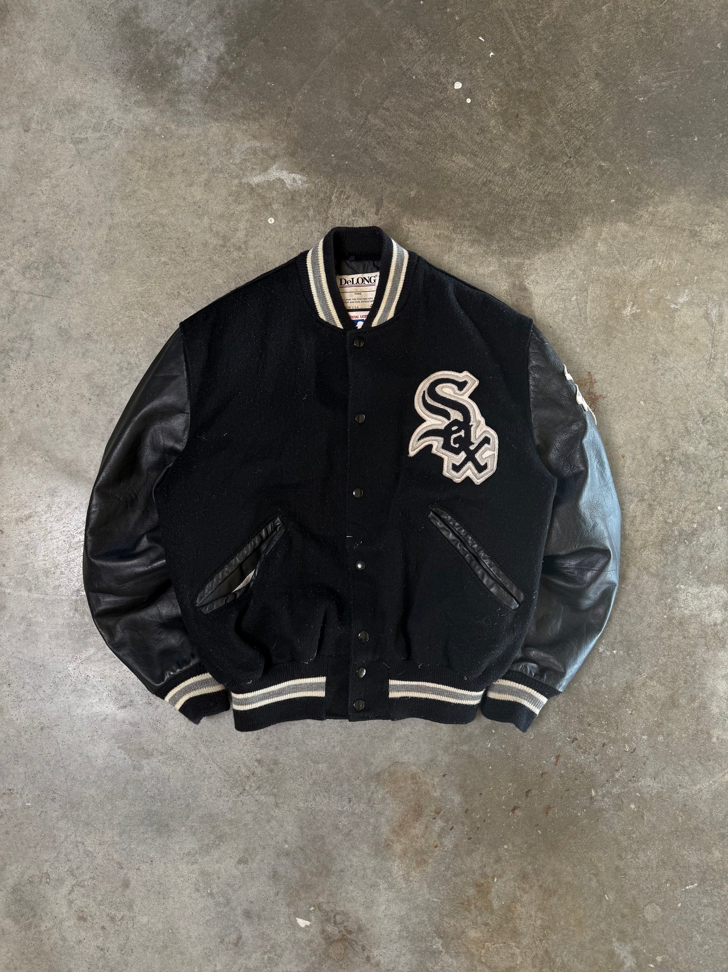 (L) Vintage White Sox Varsity Jacket