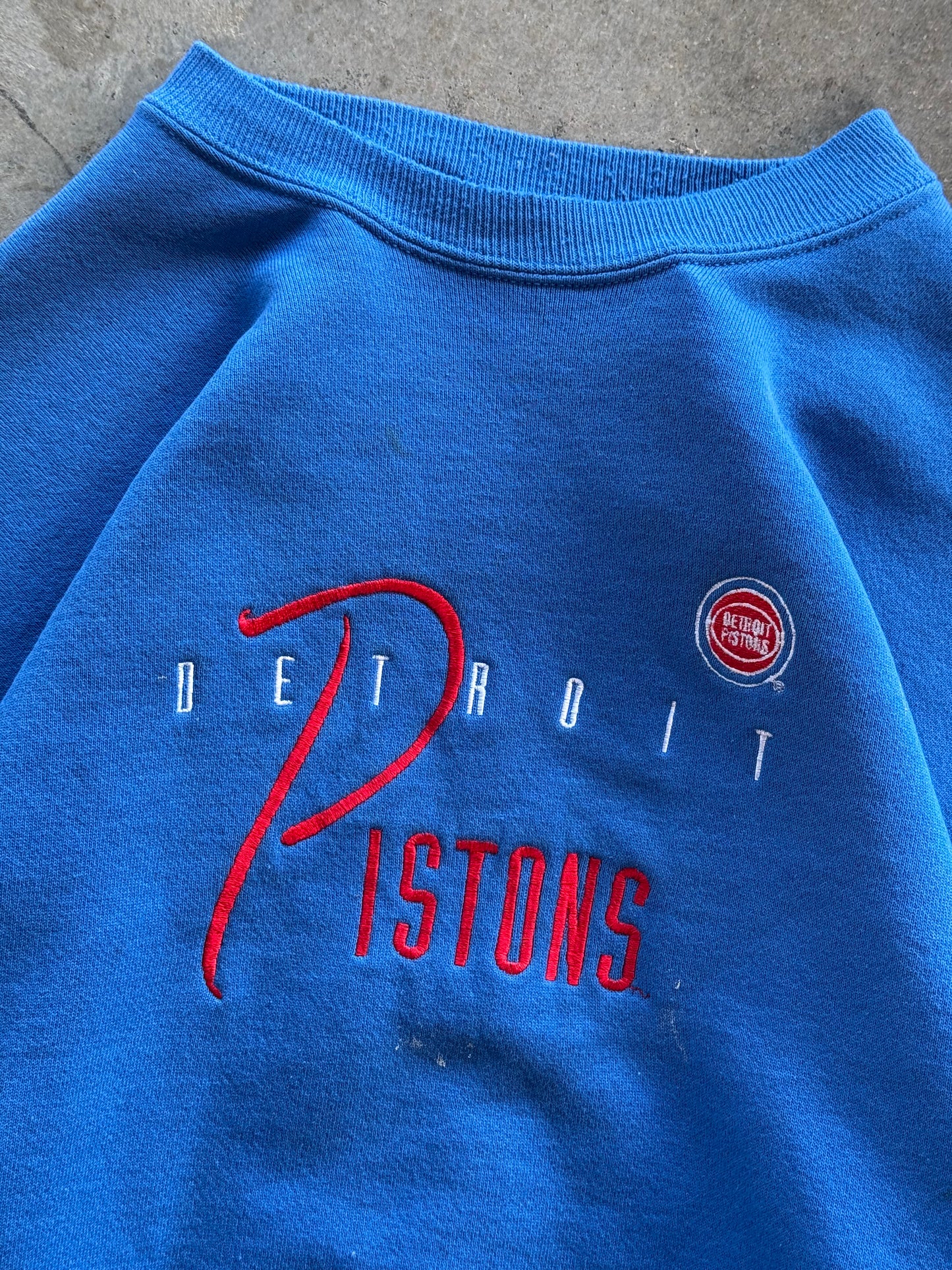 (XL) Vintage Detroit Pistons Sweatshirt