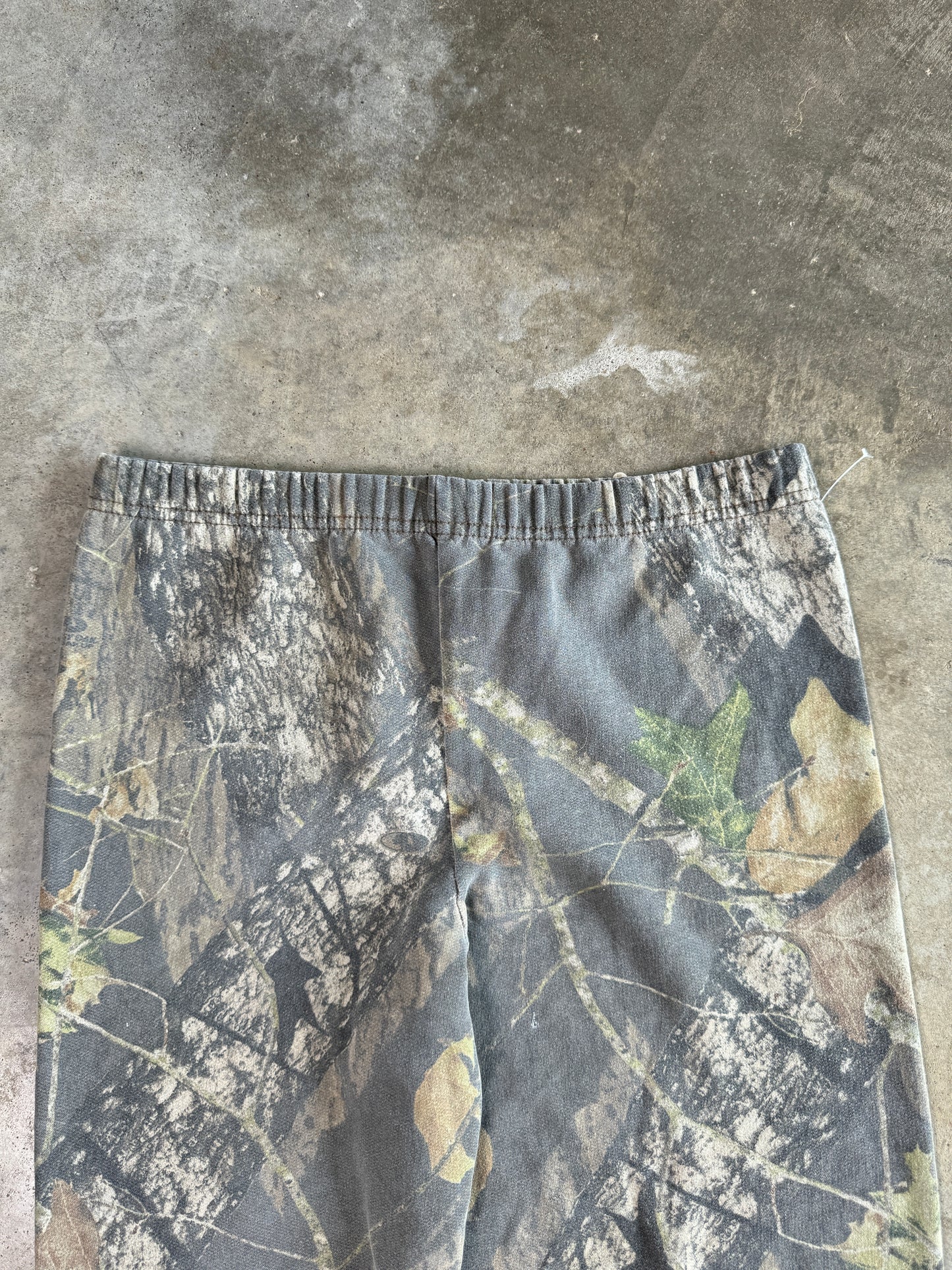 (S) 00s Camo Sweatpants