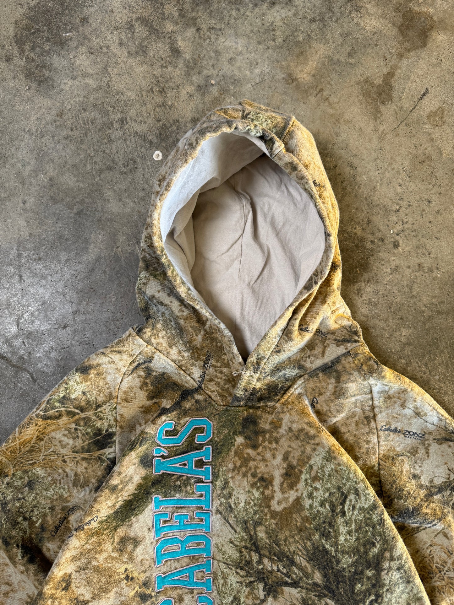 (L) 00s Cabela's Camo Hoodie