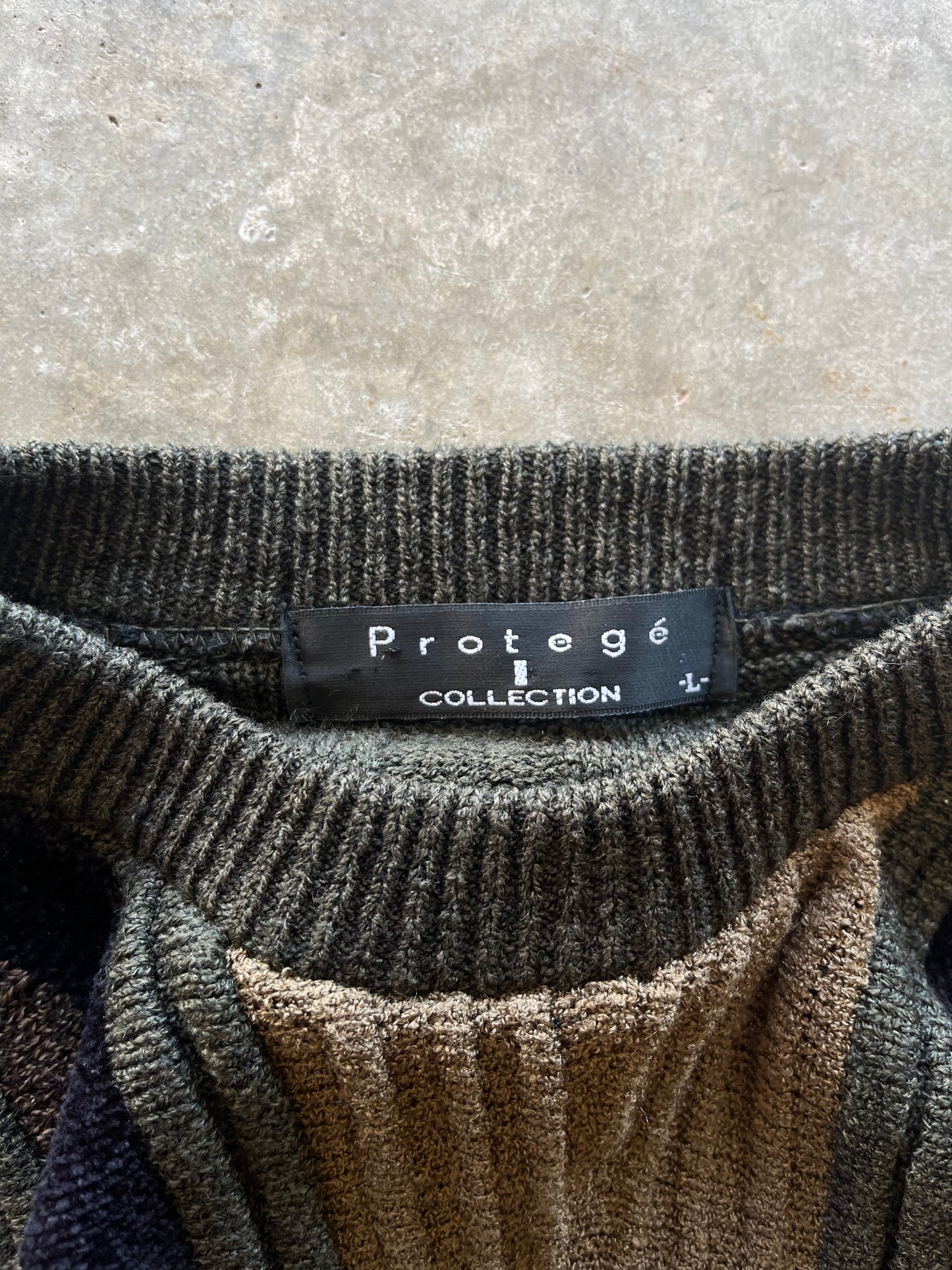 (L) Vintage Protegé Sweater