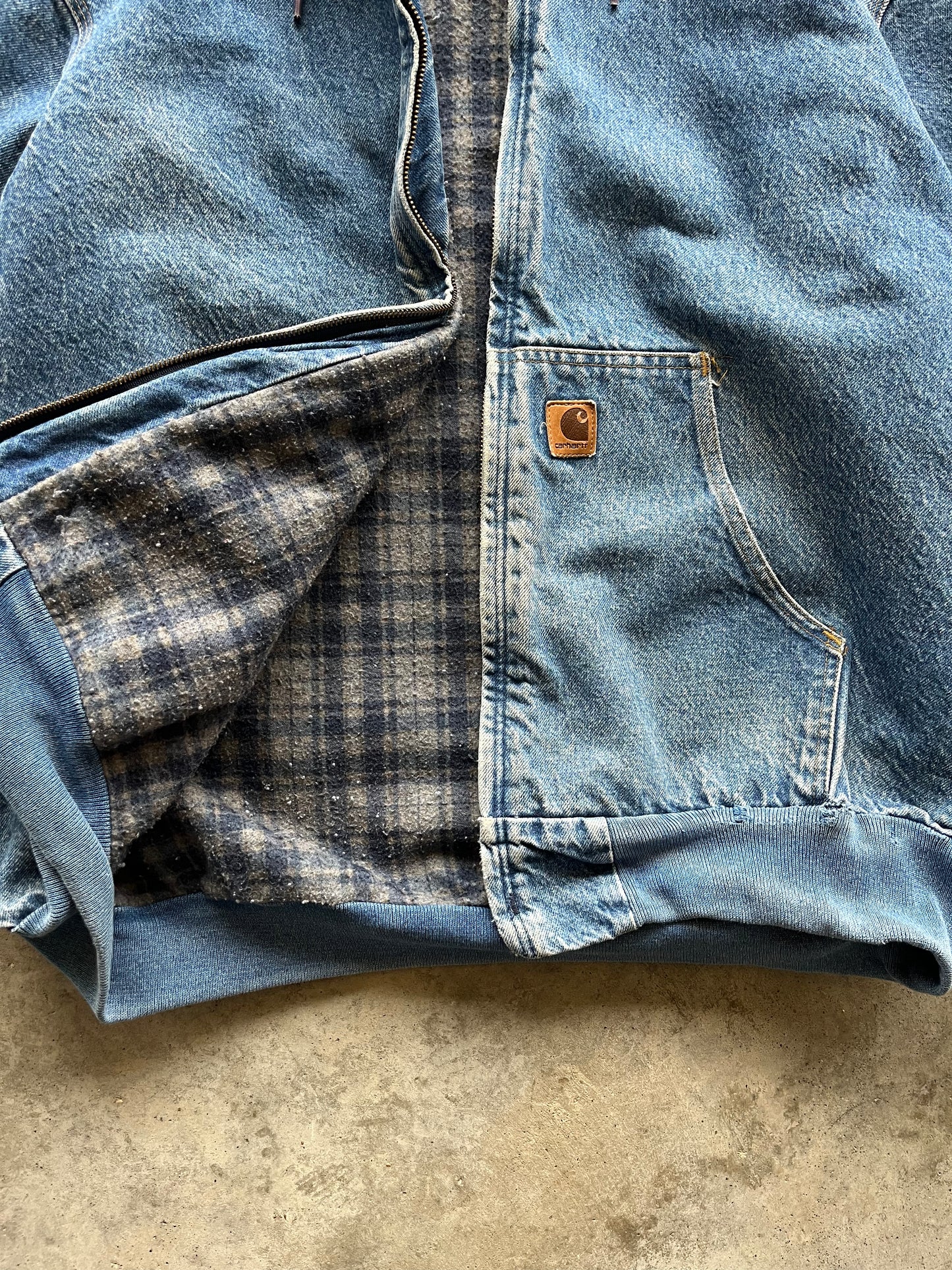 (XL) Vintage Carhartt Denim Hooded Jacket